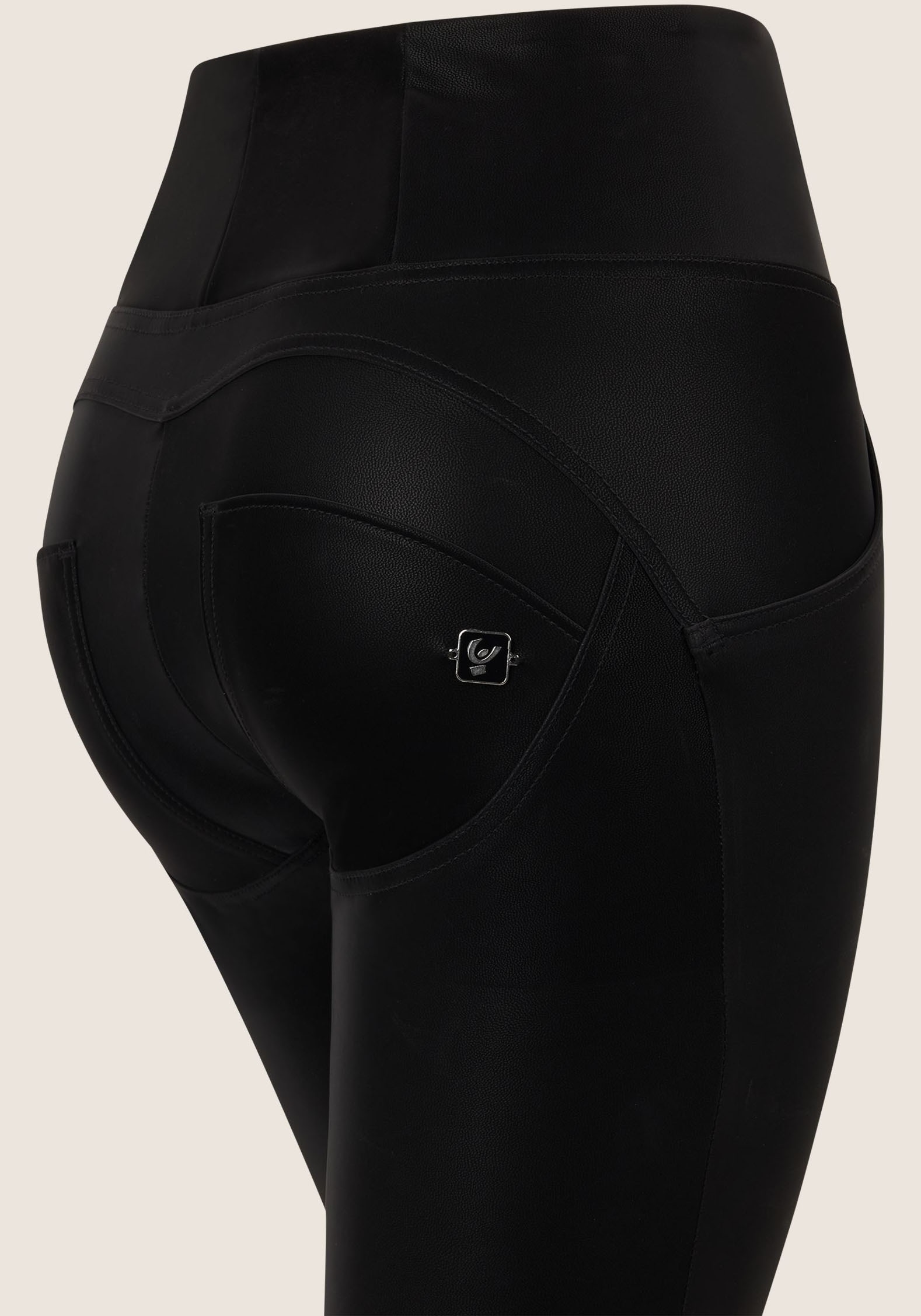 Freddy Leggings »WRUP SUPERSKINNY HIGH WAIST«, mit Lifting & Shaping Effekt