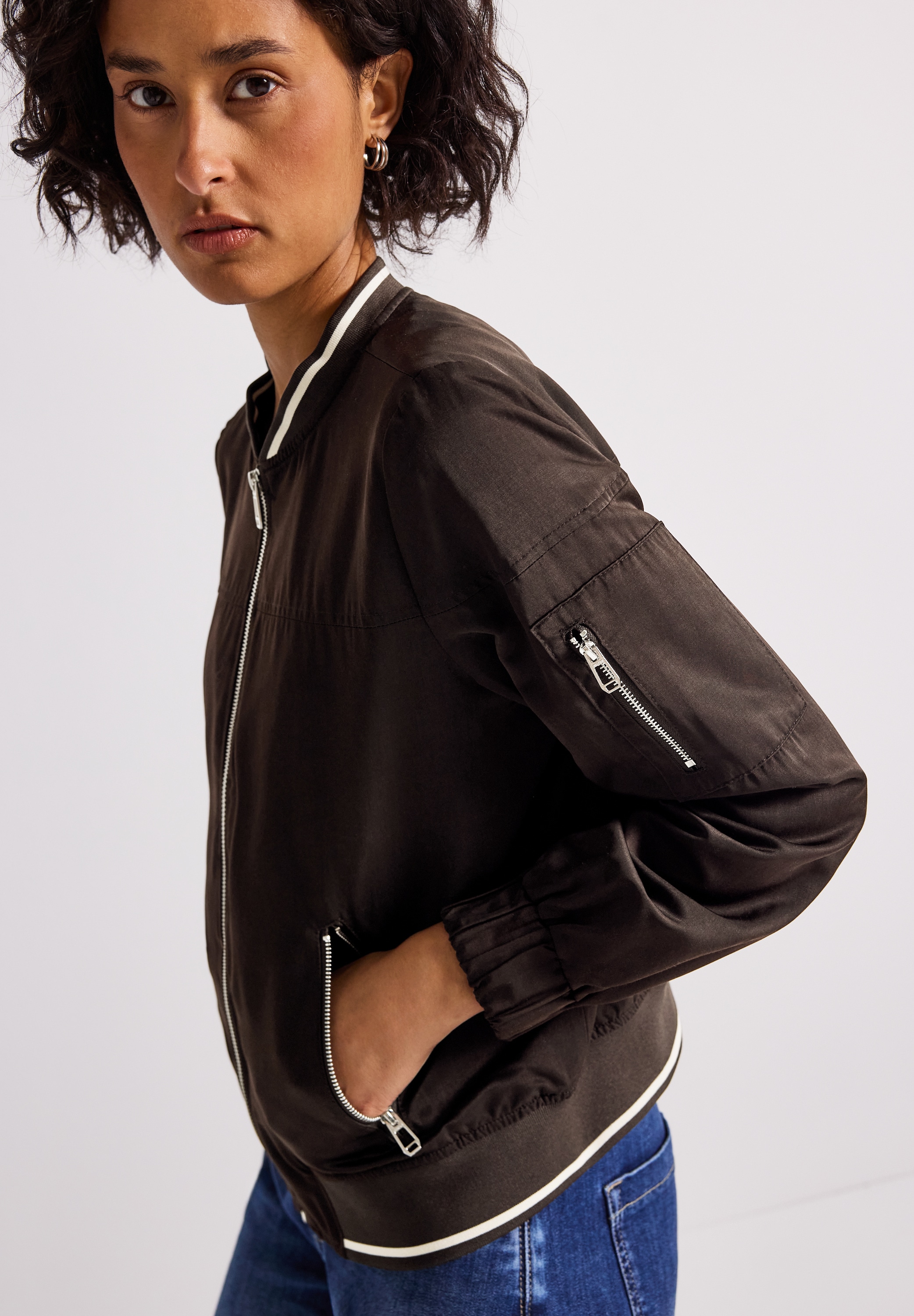 STREET ONE Blouson, mit College-Details