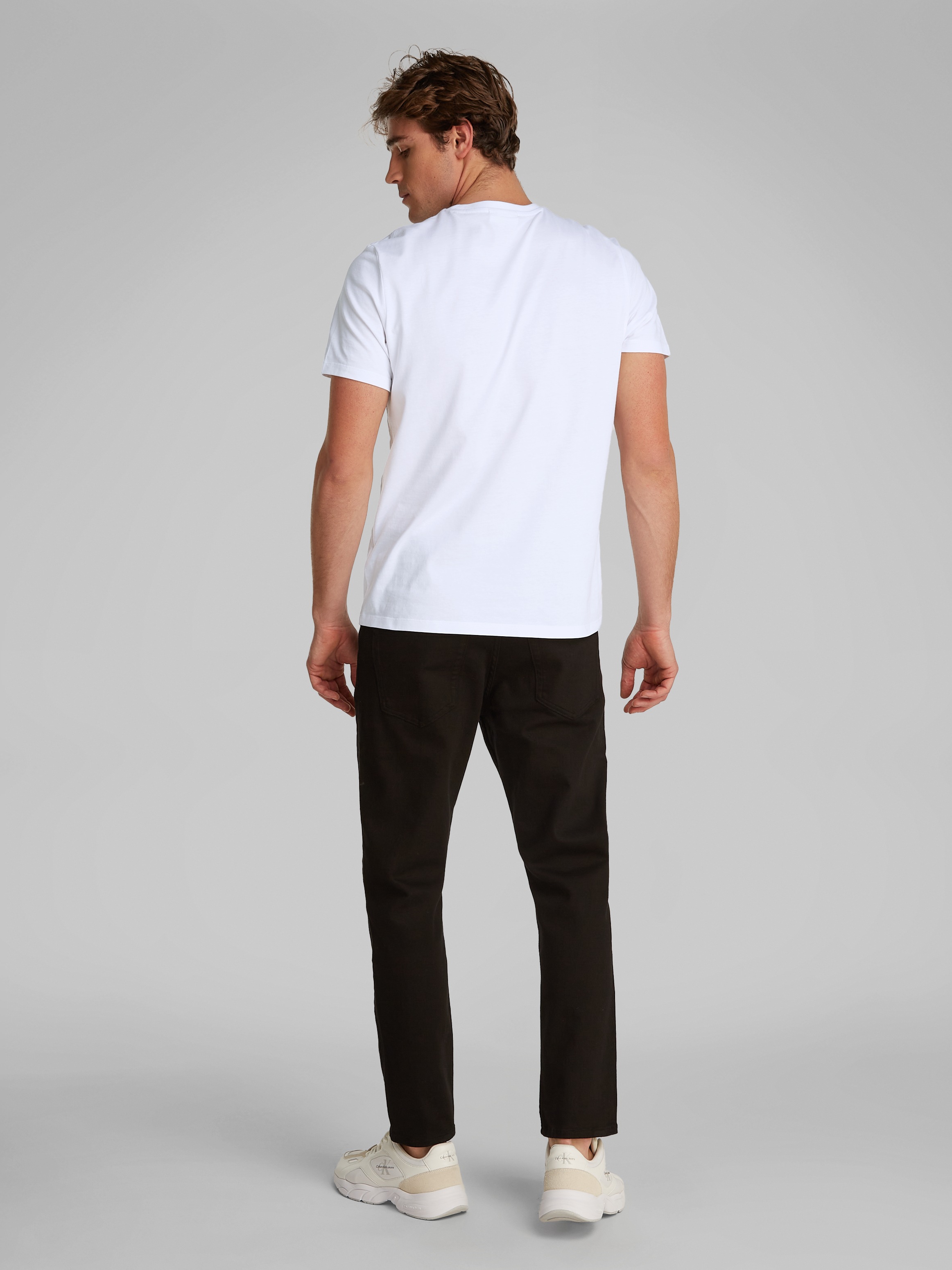 Calvin Klein Jeans T-Shirt »SS SMOOTH CTTN SOLID CREWNK TEE«, mit Logo