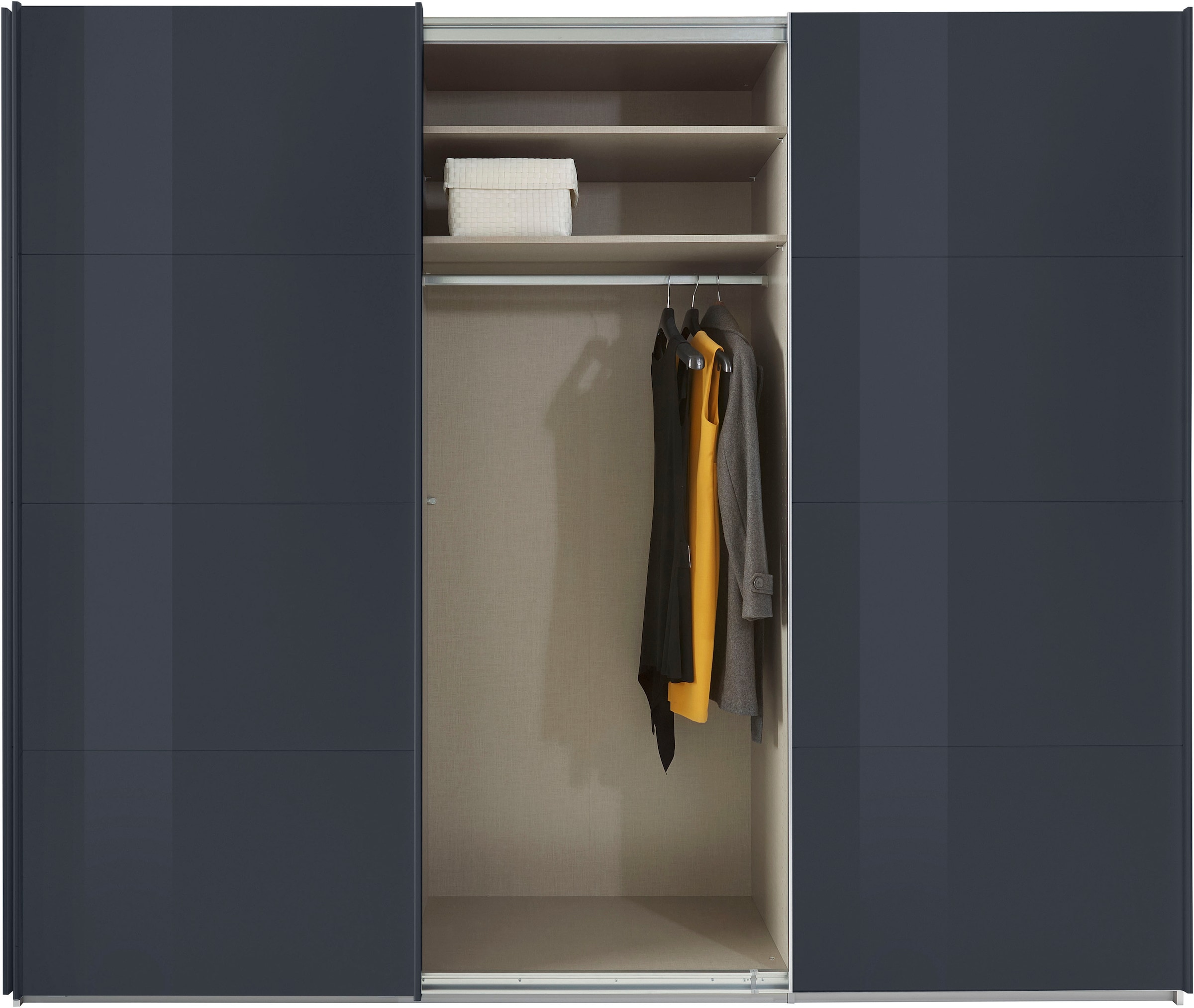 rauch Schwebetürenschrank »Kleiderschrank Schrank Garderobe TOPSELLER OTELI inkl. Inneneinteilung«, mit 3 Innenschubladen sowie zusätzlichen Einlegeböden MADE IN GERMANY