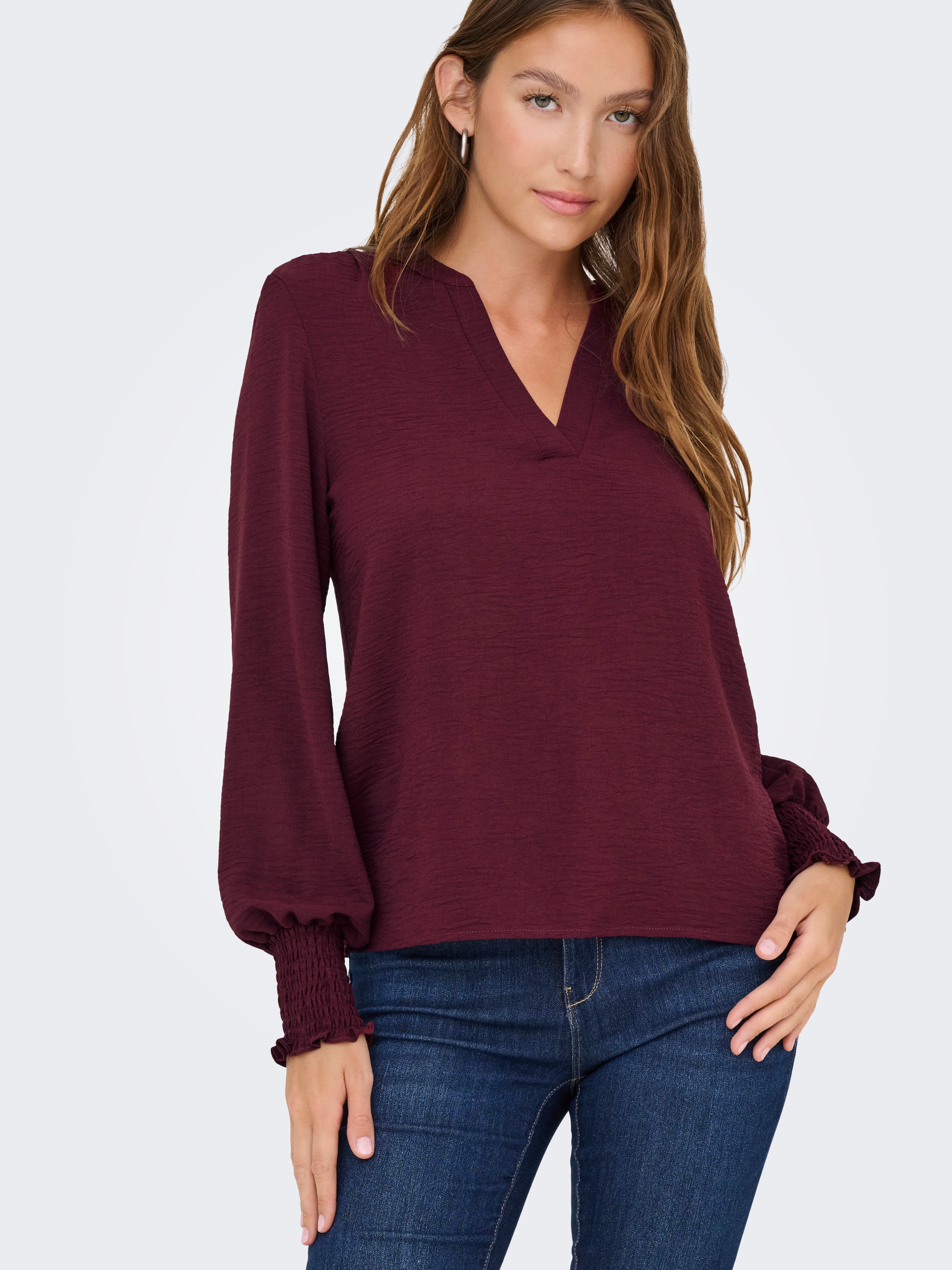 ONLY Blusenshirt »ONLMETTE V-NECK LS SMOCK TOP NOOS WVN«