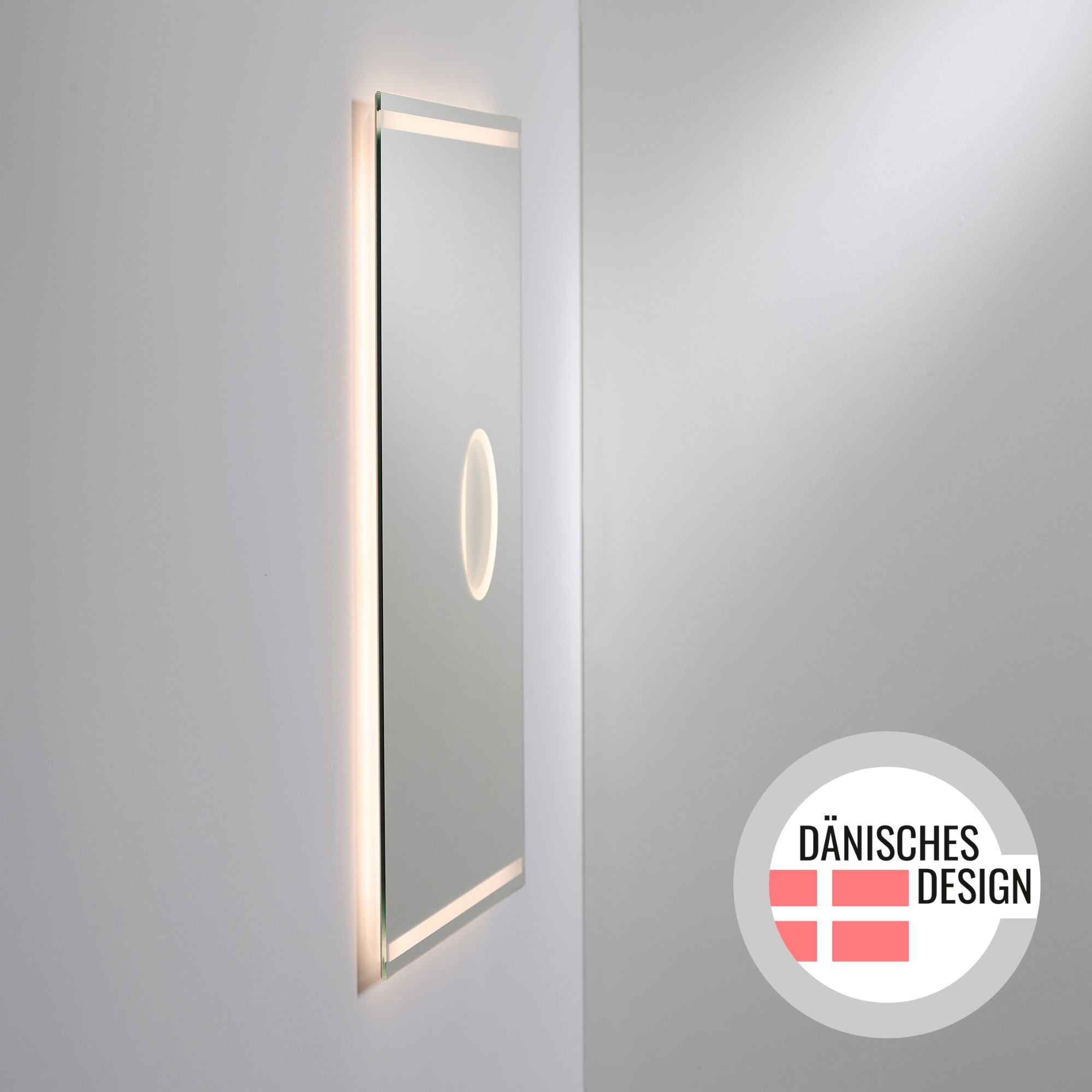 Loevschall Badspiegel »Focus, Spiegel mit Beleuchtung, Integrierter Schminkspiegel«, LED licht, Dänisches Design, Lichtspiegel, x5 Vergrößerung