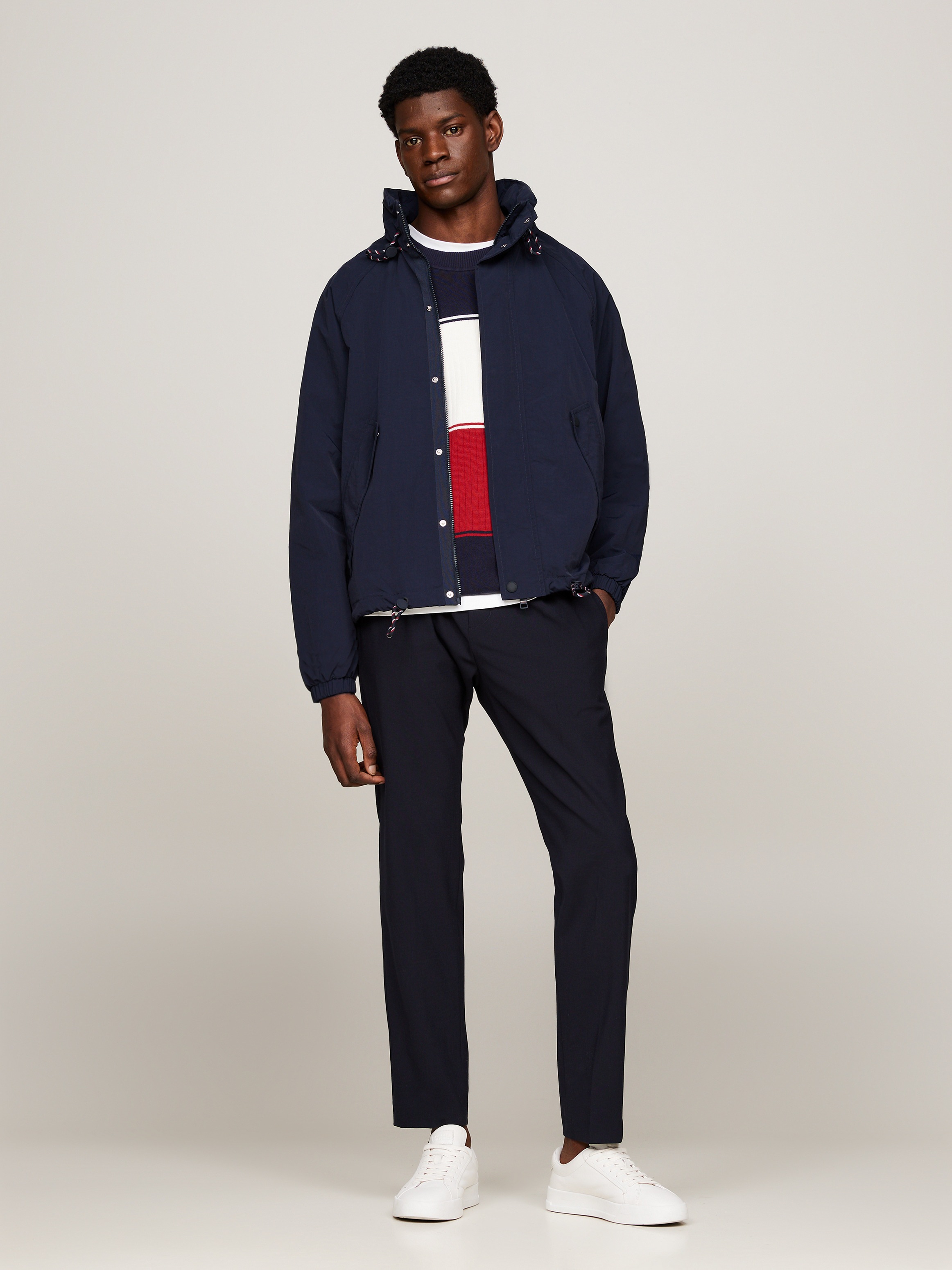Tommy Hilfiger Blouson »REGATTA JACKET«, mit Kapuze, wasserabweisend, hochgeschlossen, mit verstaubarer Kapuze
