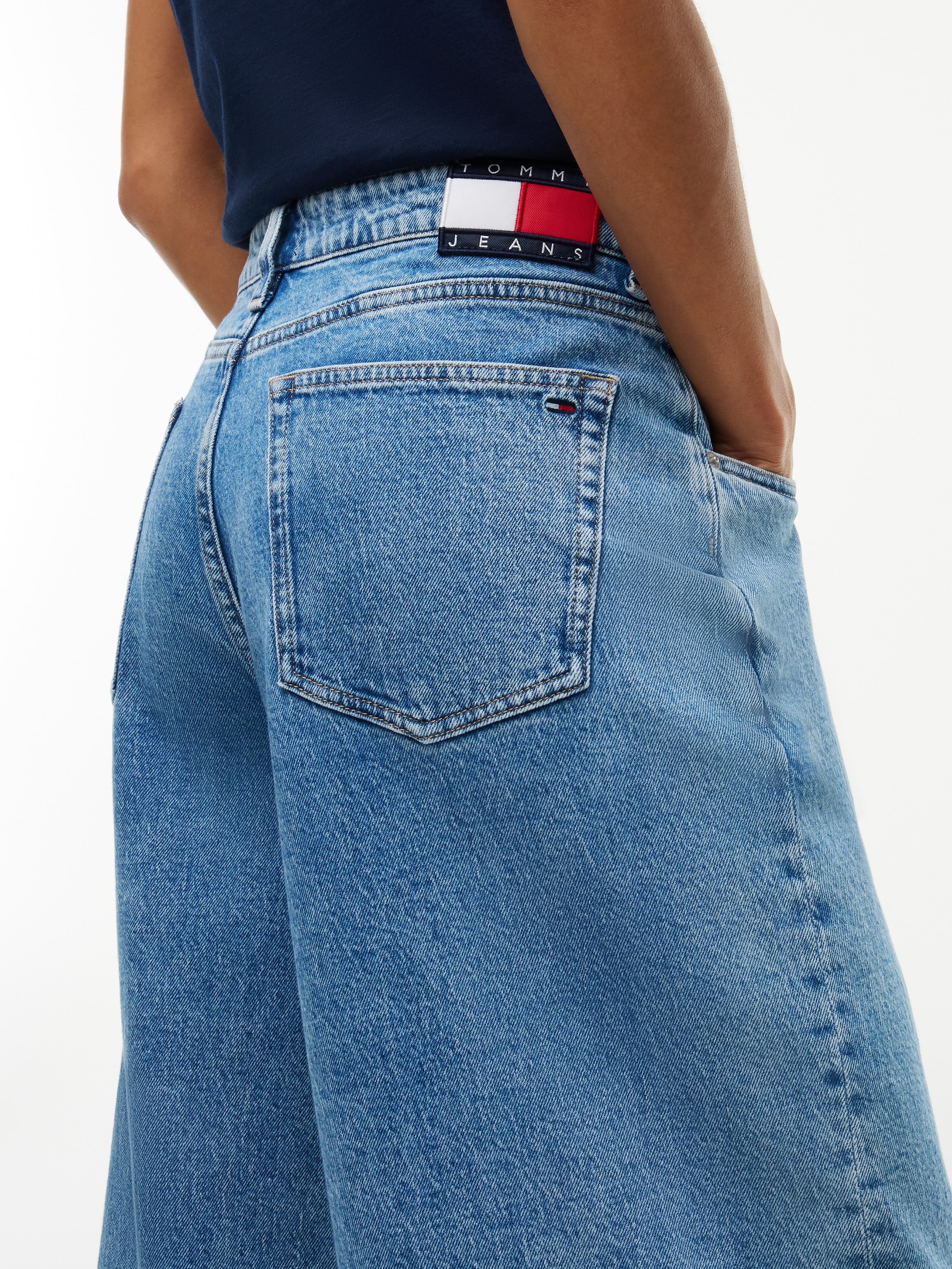 Tommy Jeans Loose-fit-Jeans »DAISY  LOW RISE LOOSE BJ4138« Baumwollmischung