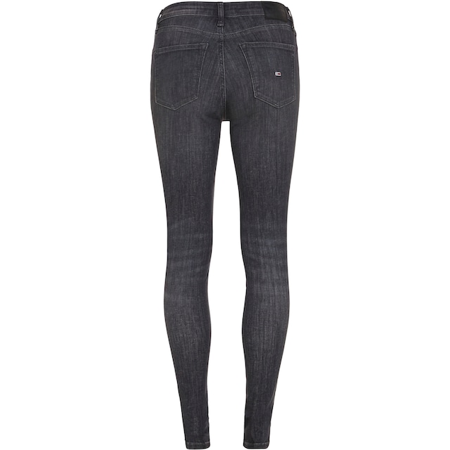 Tommy Jeans Skinny-fit-Jeans »Nora«, mit Tommy Jeans Label-Badge & Passe  hinten bei ♕