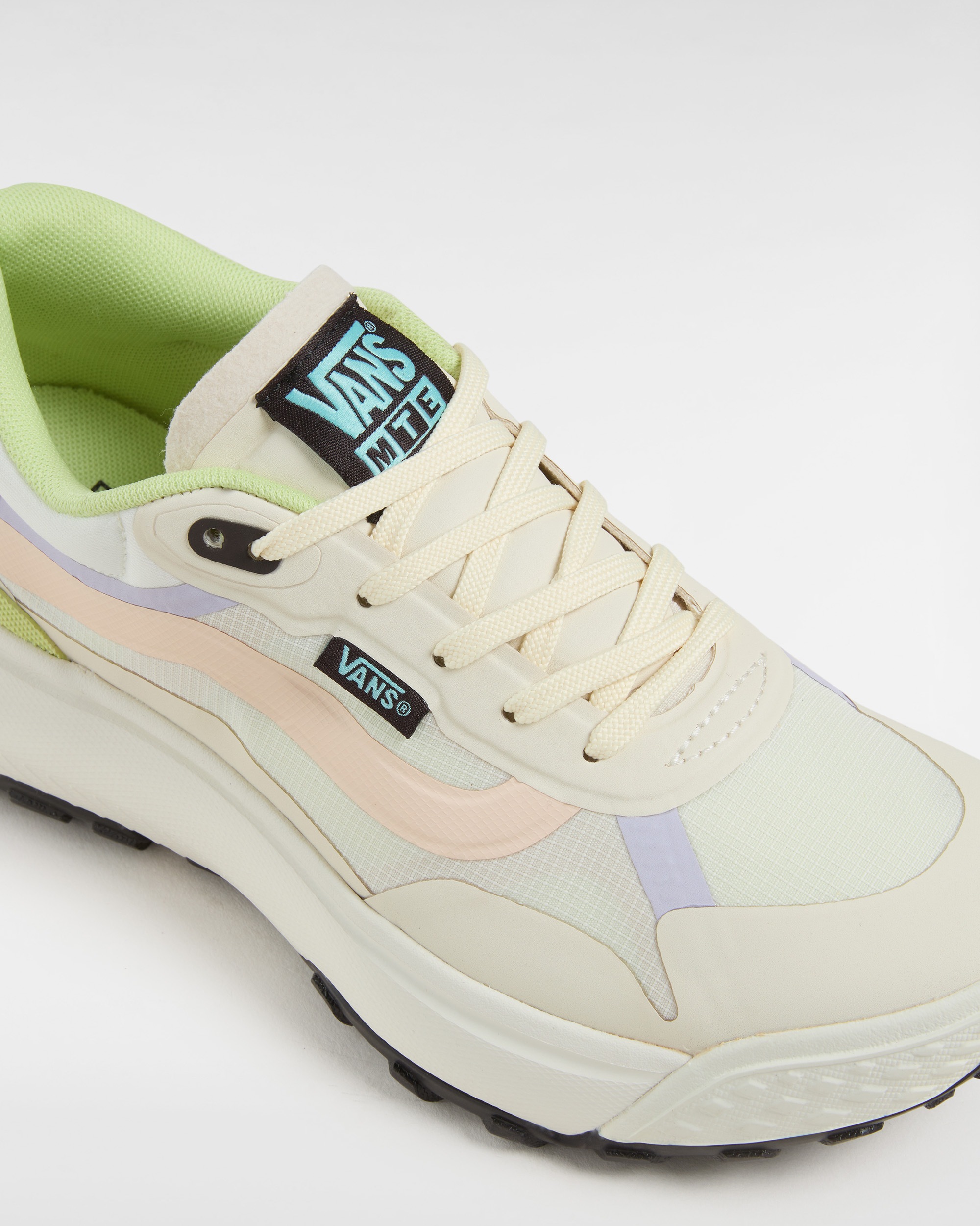 Vans Sneaker »MTE Crosspath«, wasserabweisend