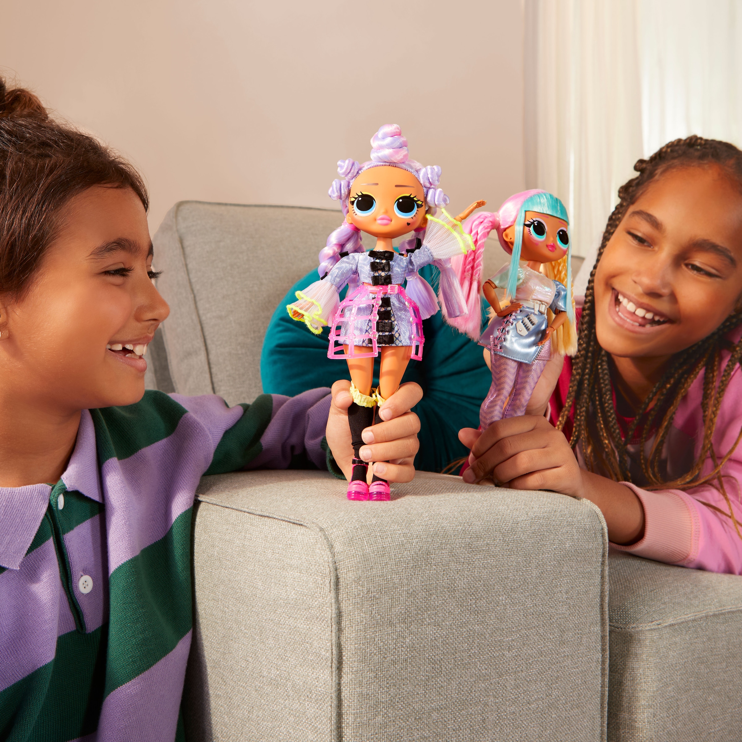 L.O.L. SURPRISE! Anziehpuppe »L.O.L. Surprise OMG Entry Doll - Bubblegum D.J.«