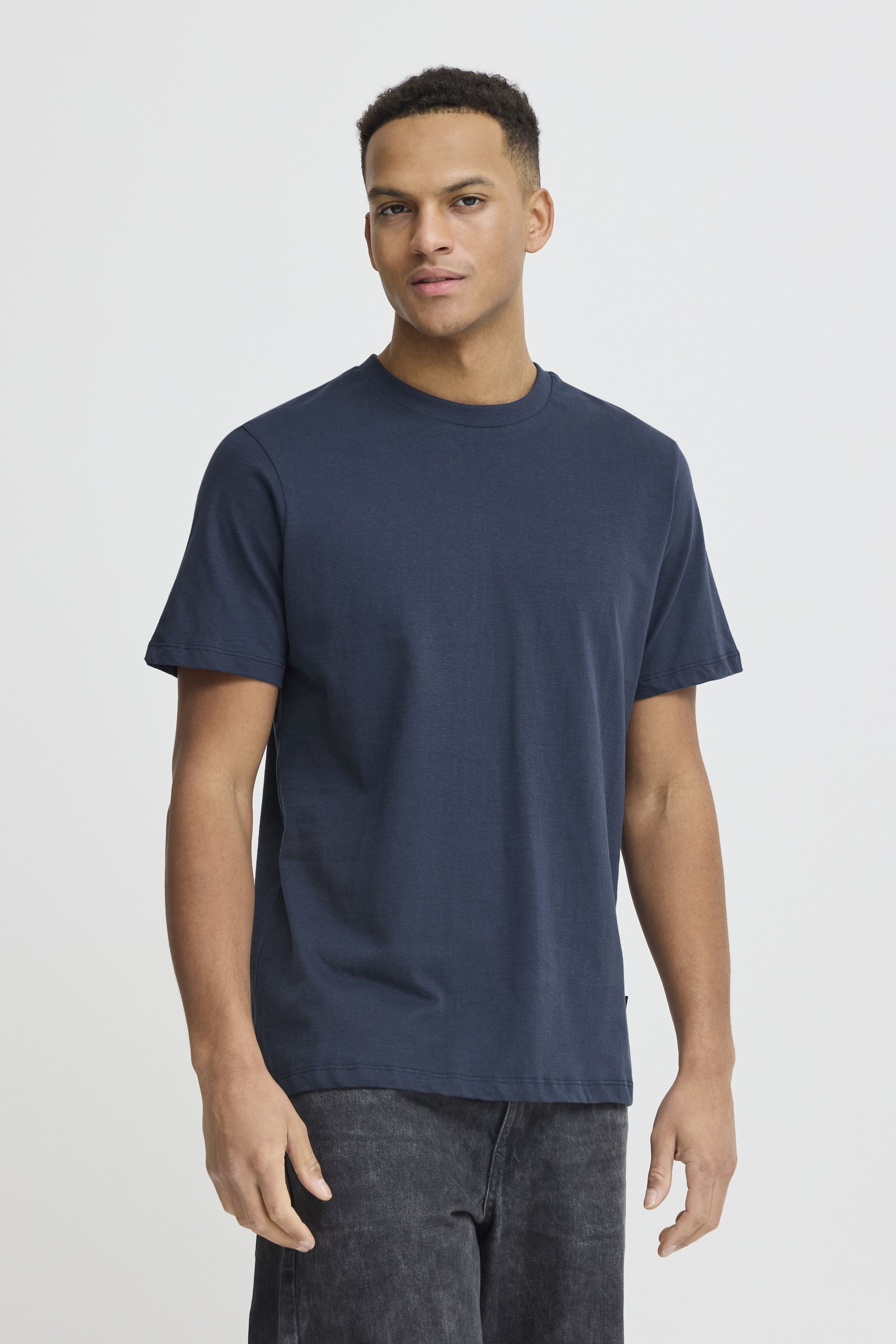 Blend Rundhalsshirt »Rundhalsshirt BHVAGO«