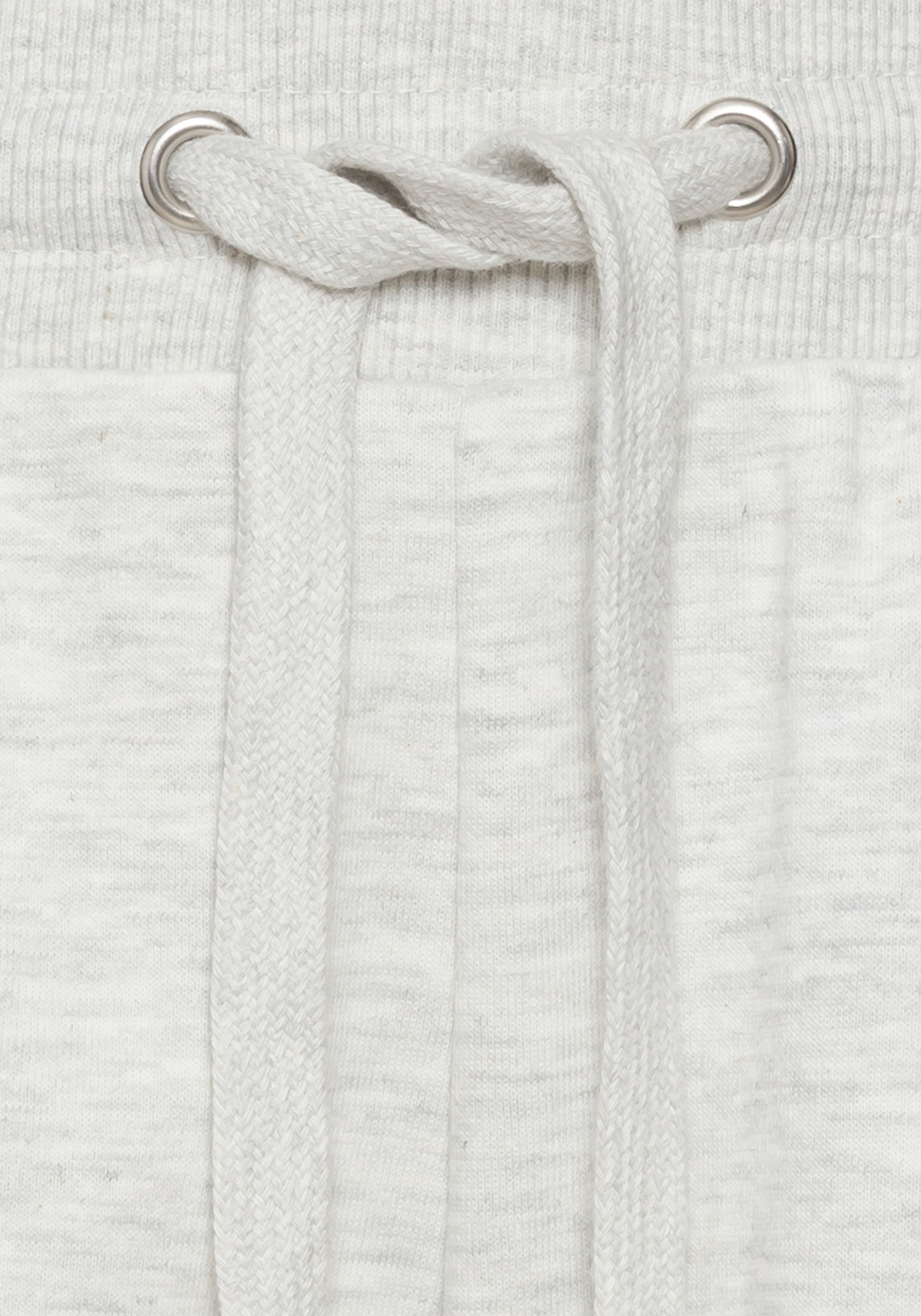 Vivance Sweatshorts, bequeme kurze Loungehose mit seitlichen Taschen