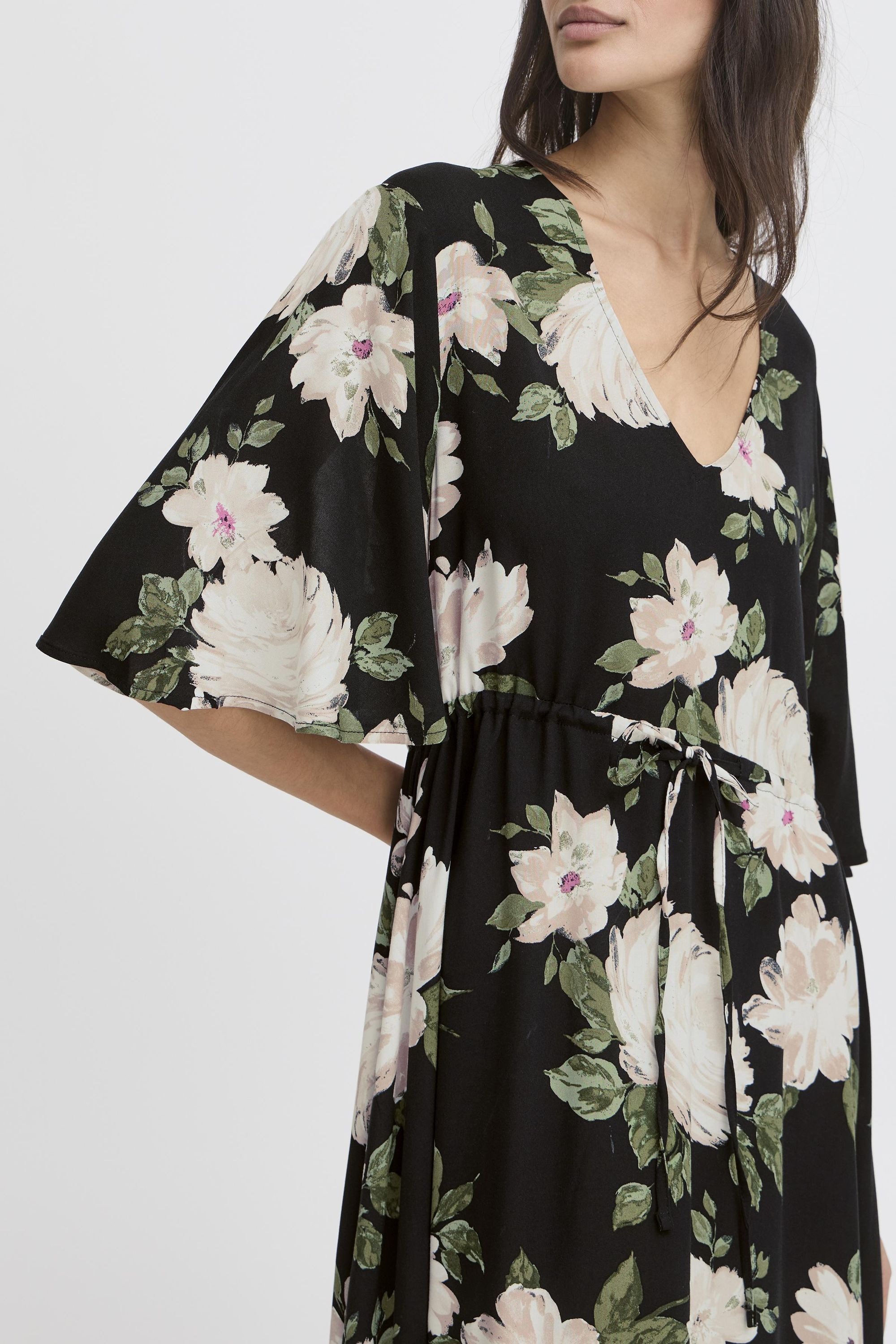 b.young Maxikleid »Maxikleid BYMMJOELLA«