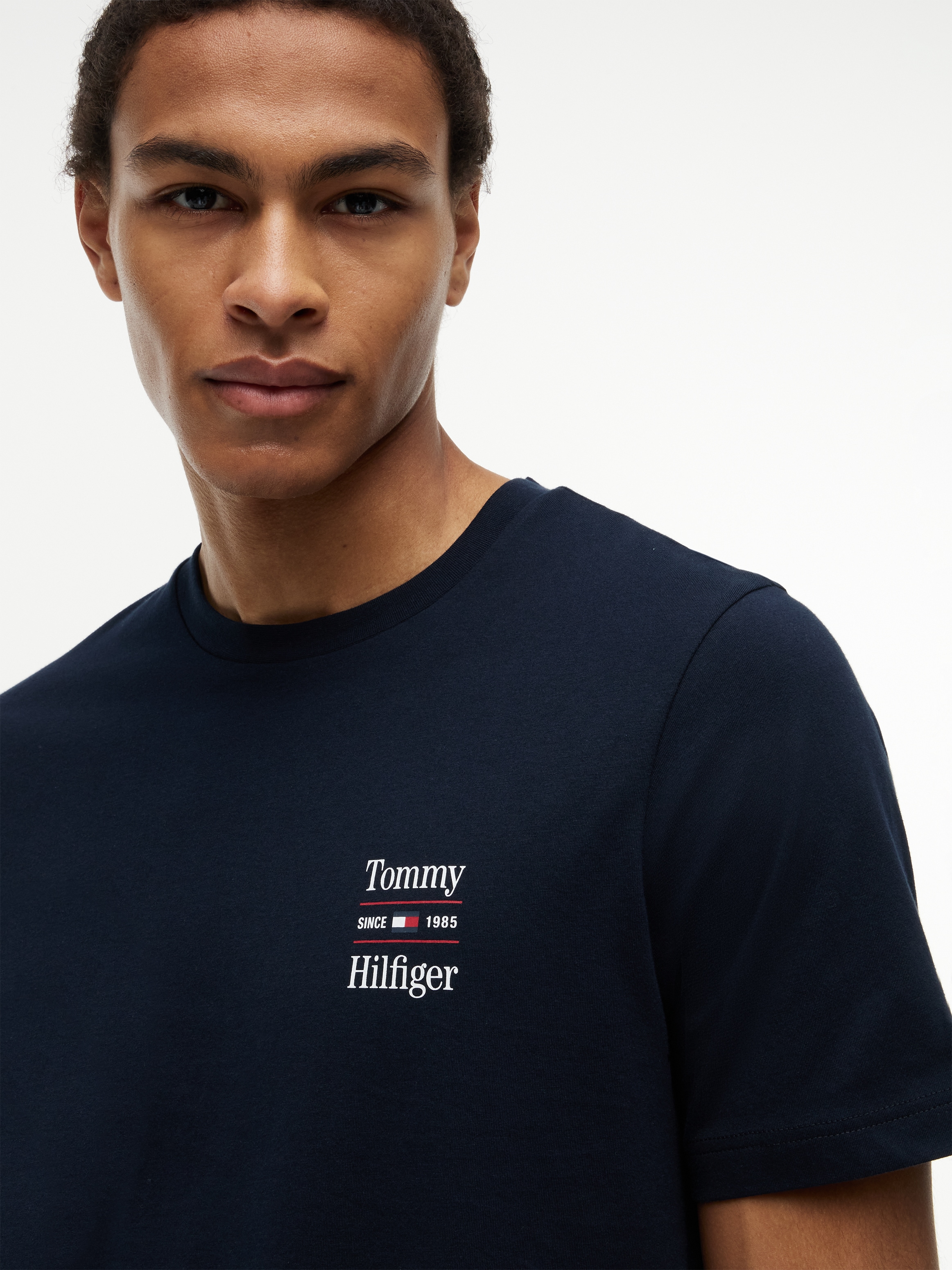 Tommy Hilfiger T-Shirt »2 PACK CHEST GRAPHIC REG TEES« 2