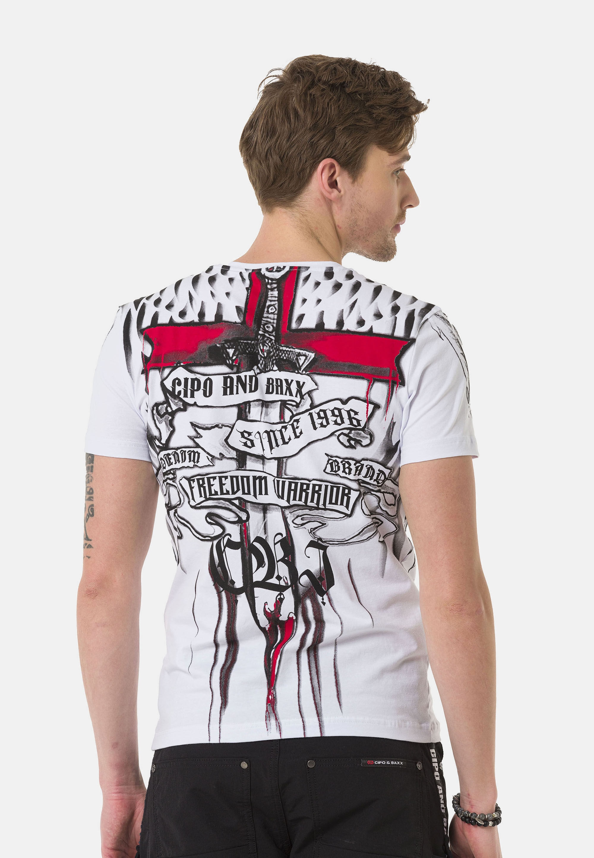 Cipo & Baxx T-Shirt »Cipo & Baxx T-Shirt« mit coolen Prints, Vorder- und Rückseite