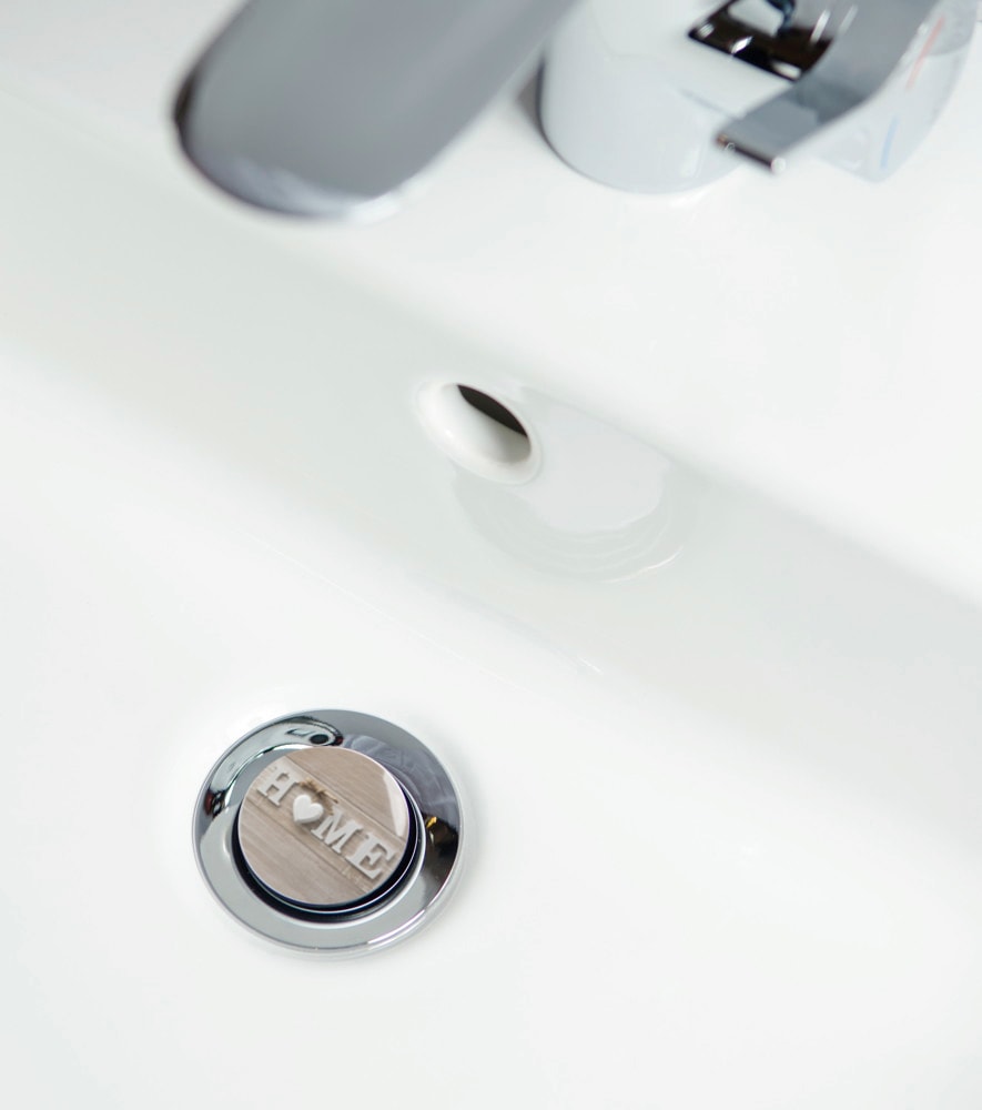 Sanilo Badaccessoire-Set »Home« bestehend aus WC-Sitz, Badteppich, Stöpsel, Seifenspender, WC-Bürste