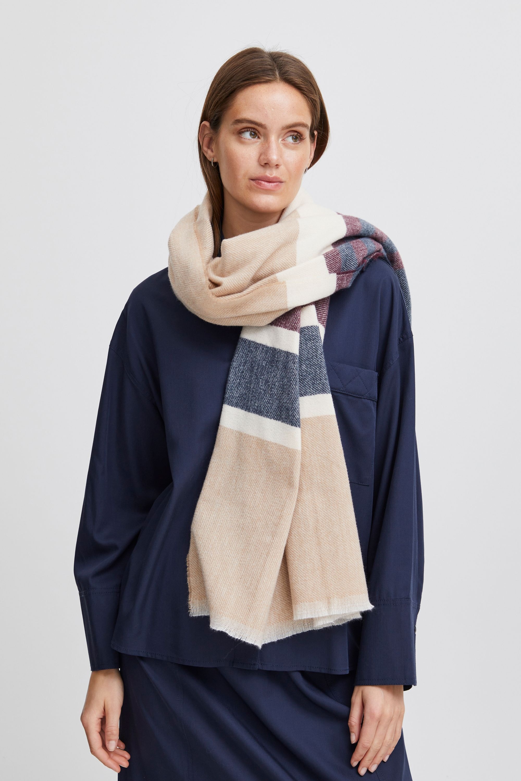 b.young Strickschal »Strickschal BYVikke«