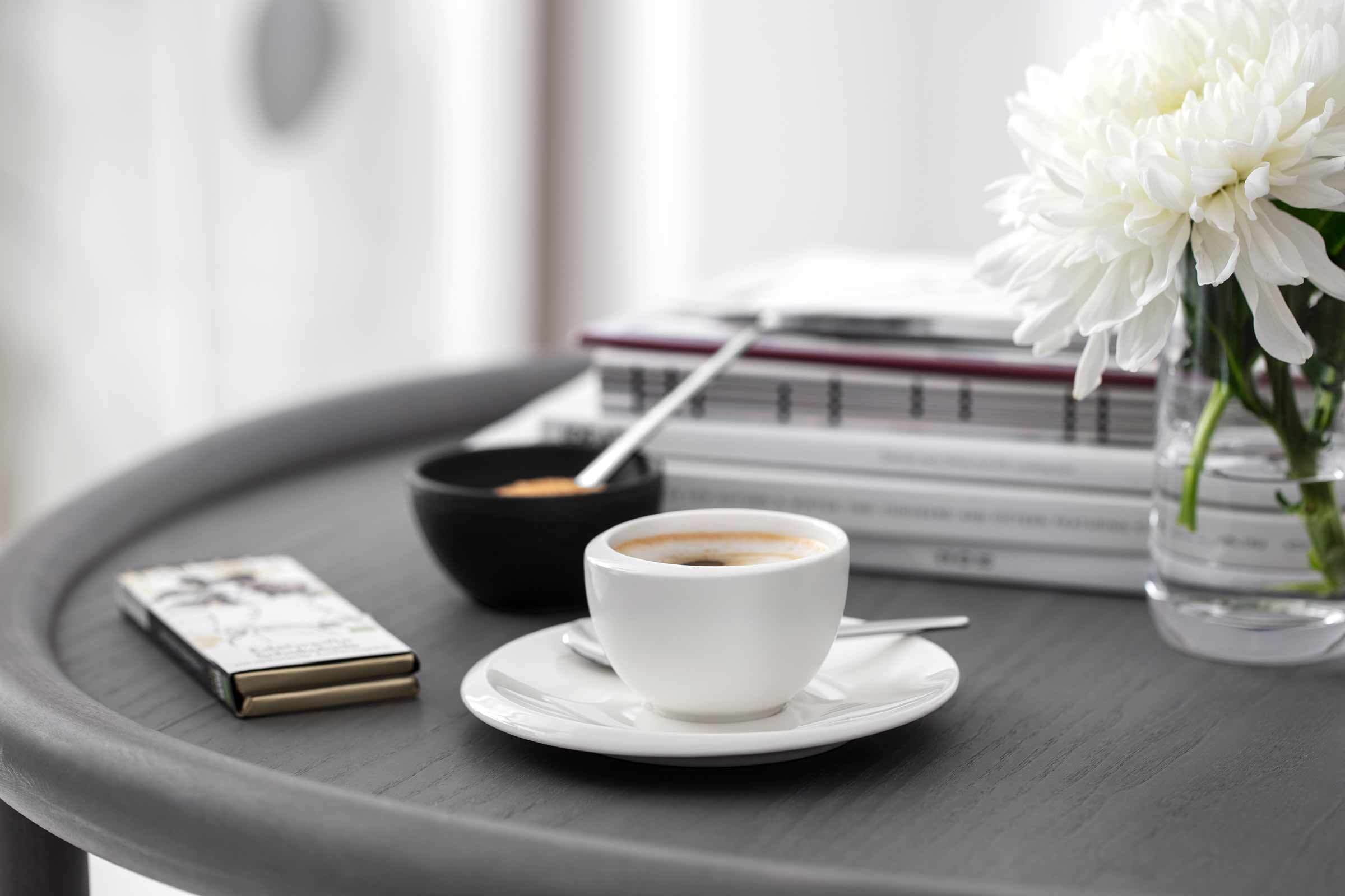 Villeroy & Boch Espressotasse »Mokka-/ Espressotasse NewMoon 100 ml 6er Set weiß«