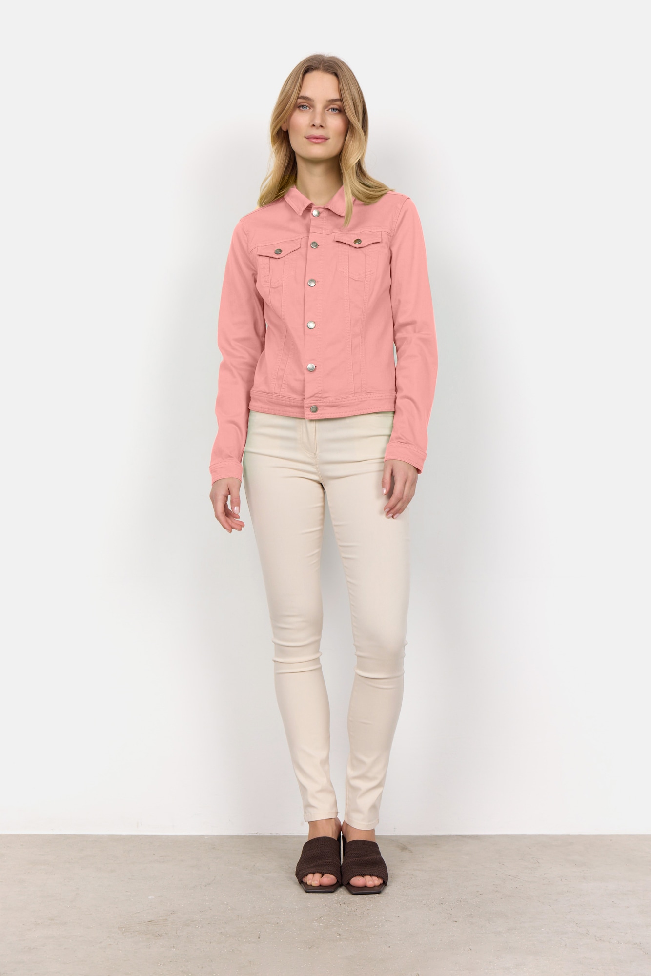 soyaconcept Jeansblazer »SC-ERNA 2«, Jeansjacke in taillierter Form und schönen Farben