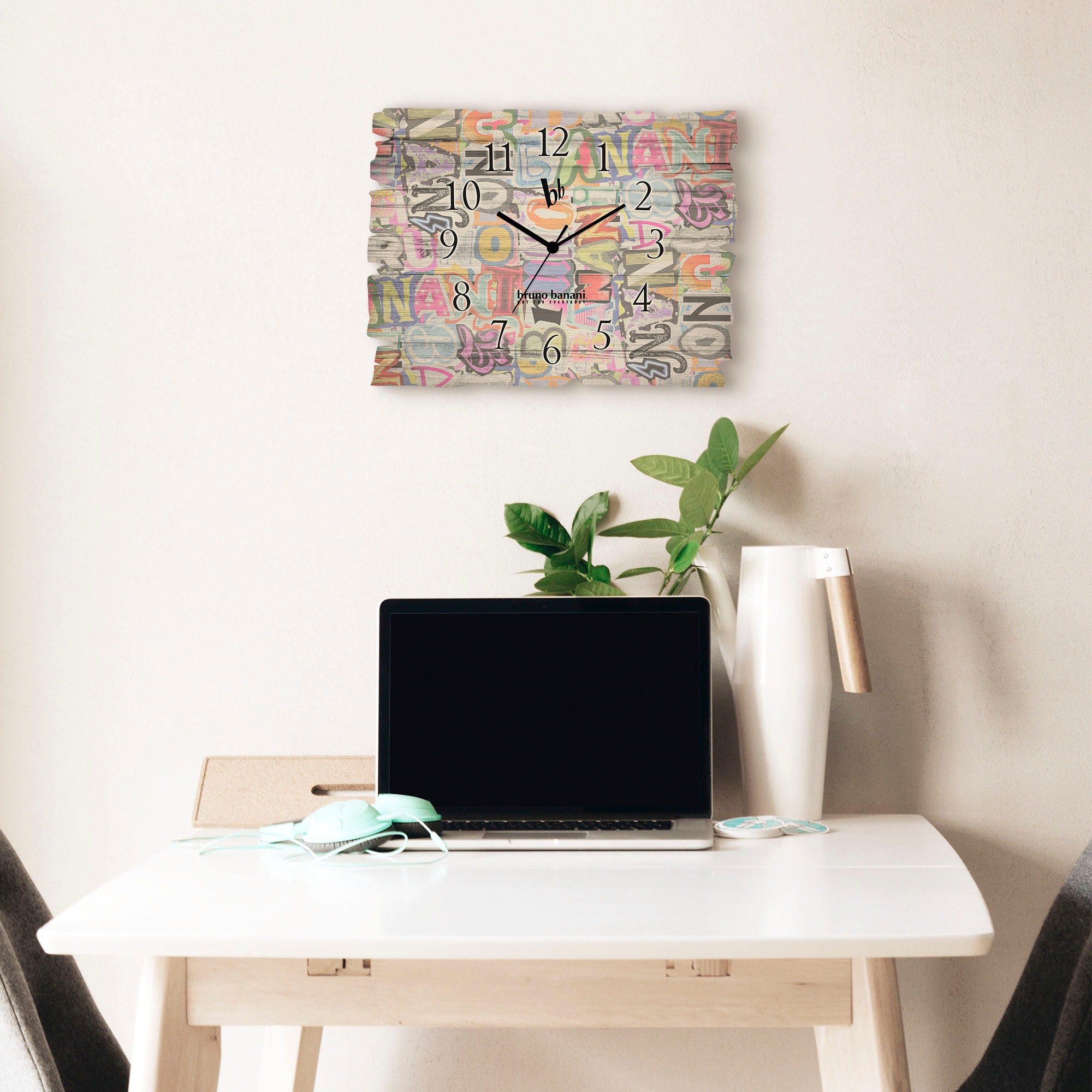 Bruno Banani Wanduhr »Letter Puzzle« wahlweise mit Quarz- oder Funkuhrwerk, lautlos ohne Tickgeräusche