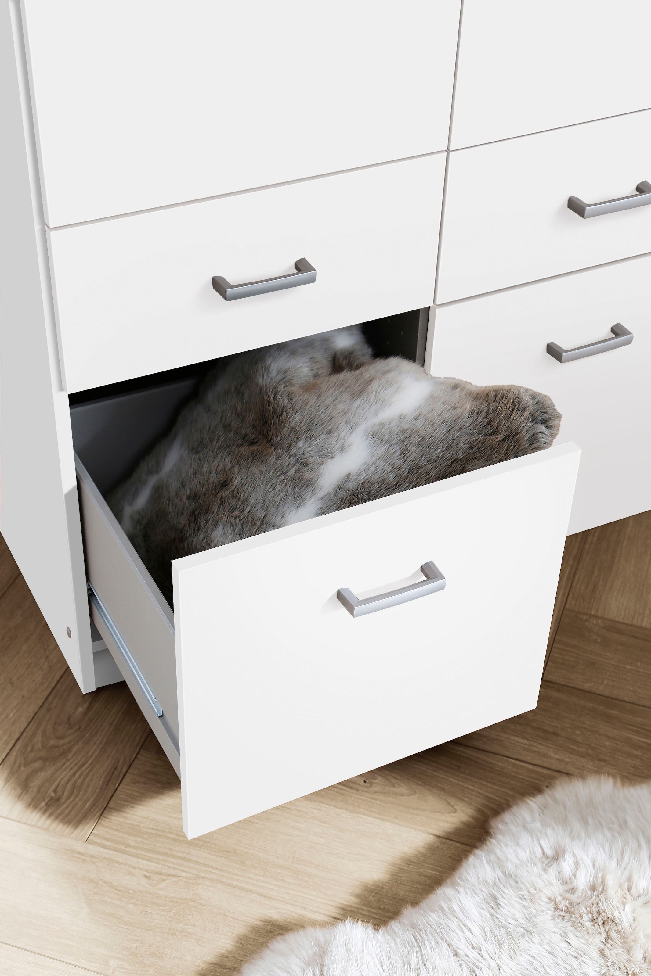 rauch Kleiderschrank »Kleiderschrank Schrank Garderobe deckenhoher Schrank BREMEN«, in vielen Farben und Ausführungen MADE IN GERMANY