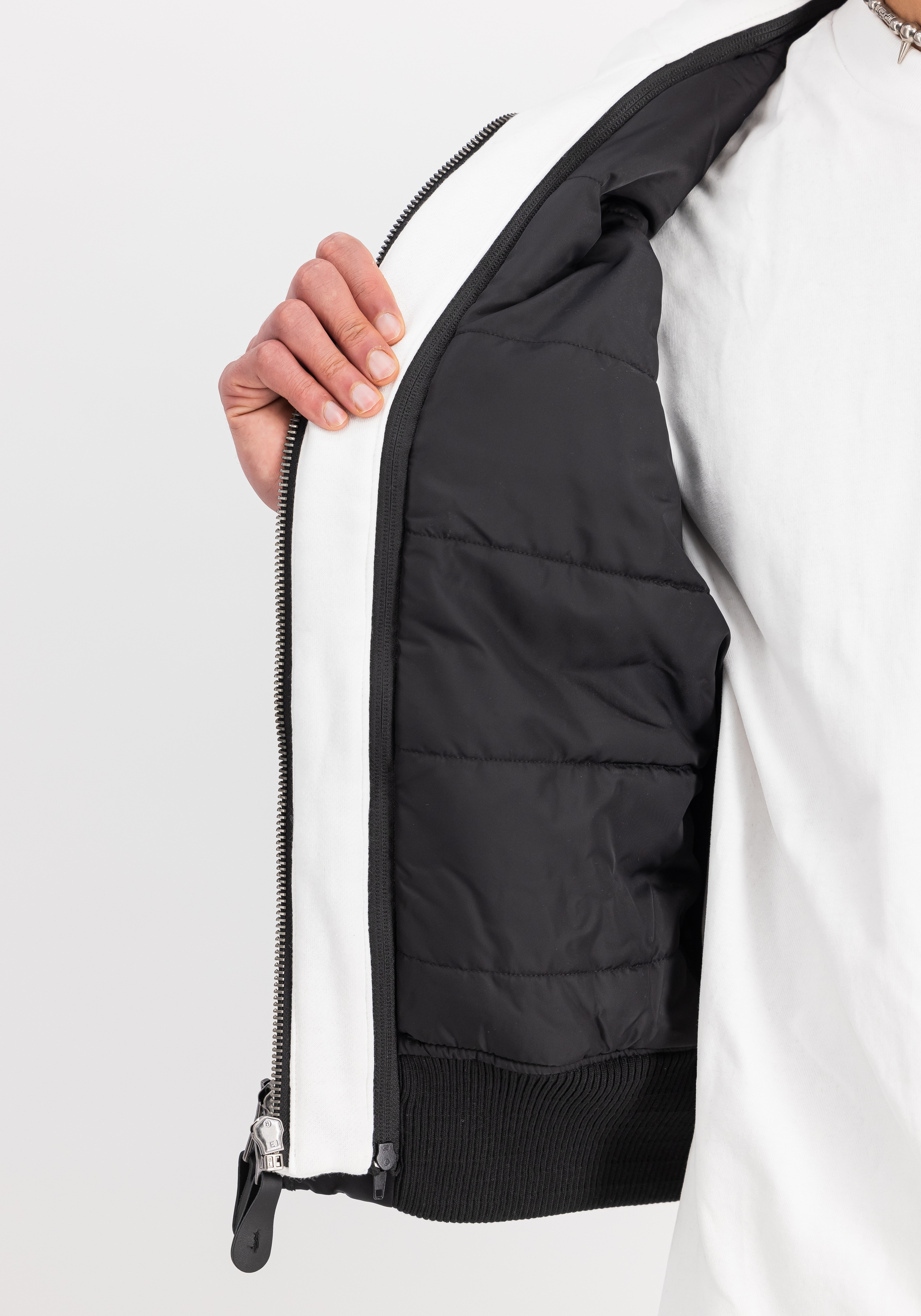 Alpha Industries Bomberjacke »MA-1 D-Tec Sleeve Embroidery«