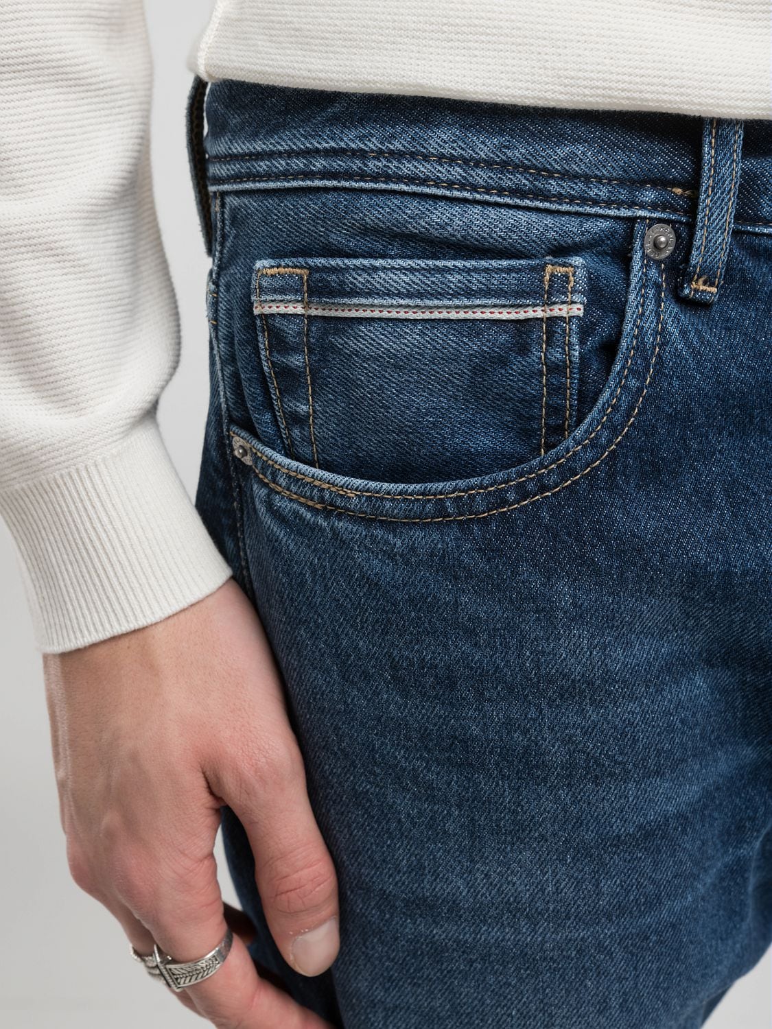 Replay Straight-Jeans »GROVER«, in vielen verschiedenen Waschungen, mit Stretch