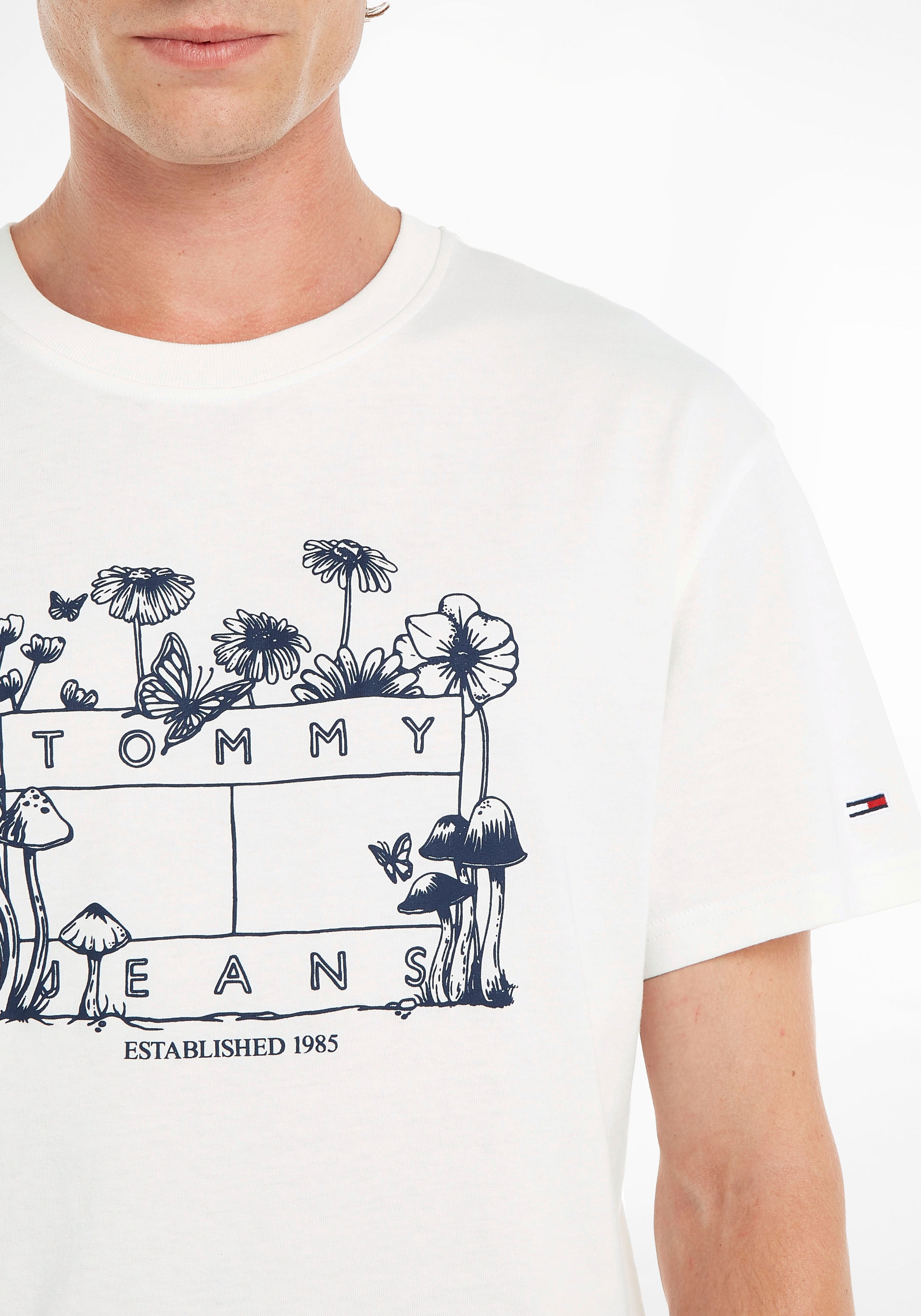 TEE«, botanischem T-Shirt mit ♕ bei Logodruck Jeans Tommy HOMEGROWN FLOWER WILD »TJM