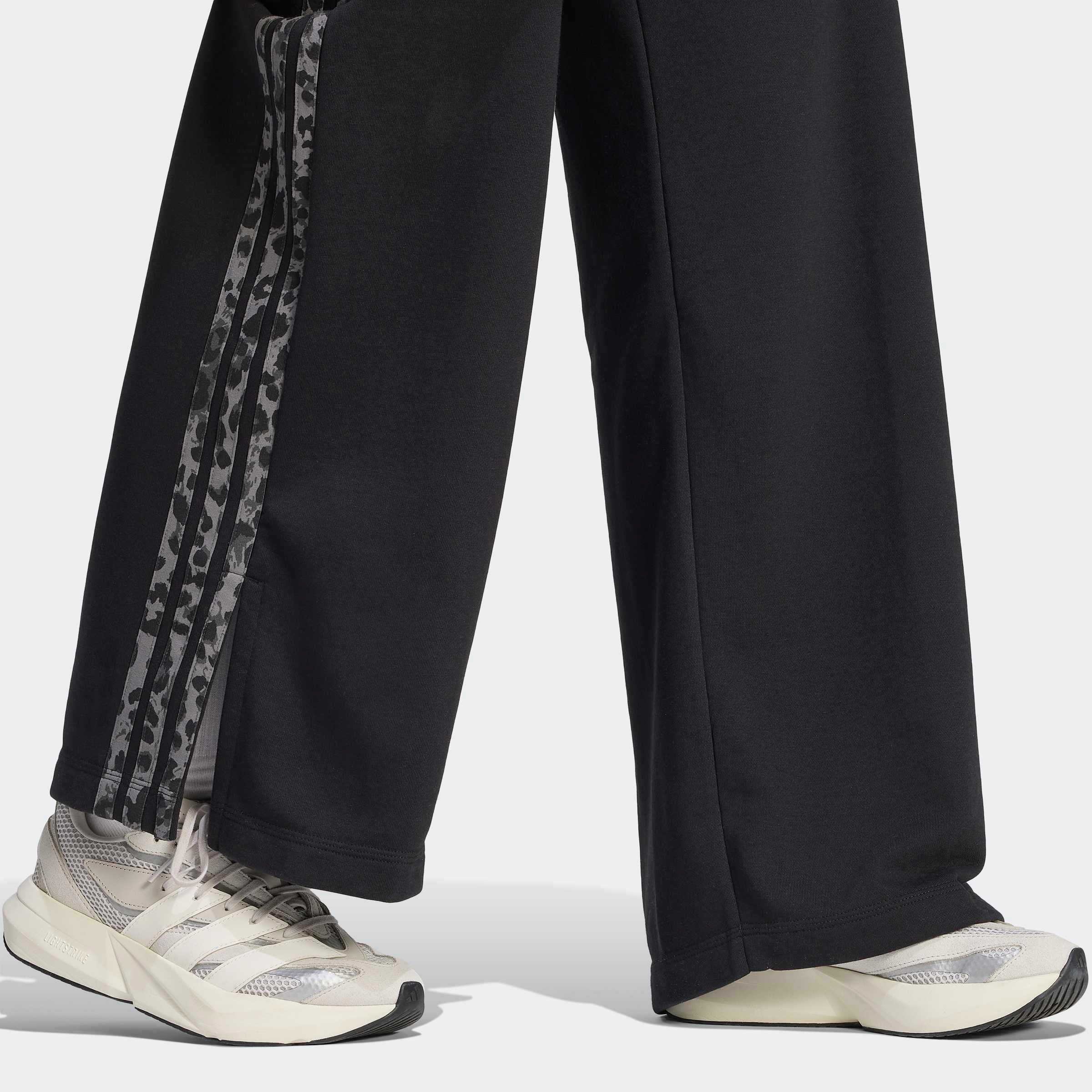 adidas Sportswear Sporthose »SEASONAL ESSENTIALS, ANIMALPRINT«