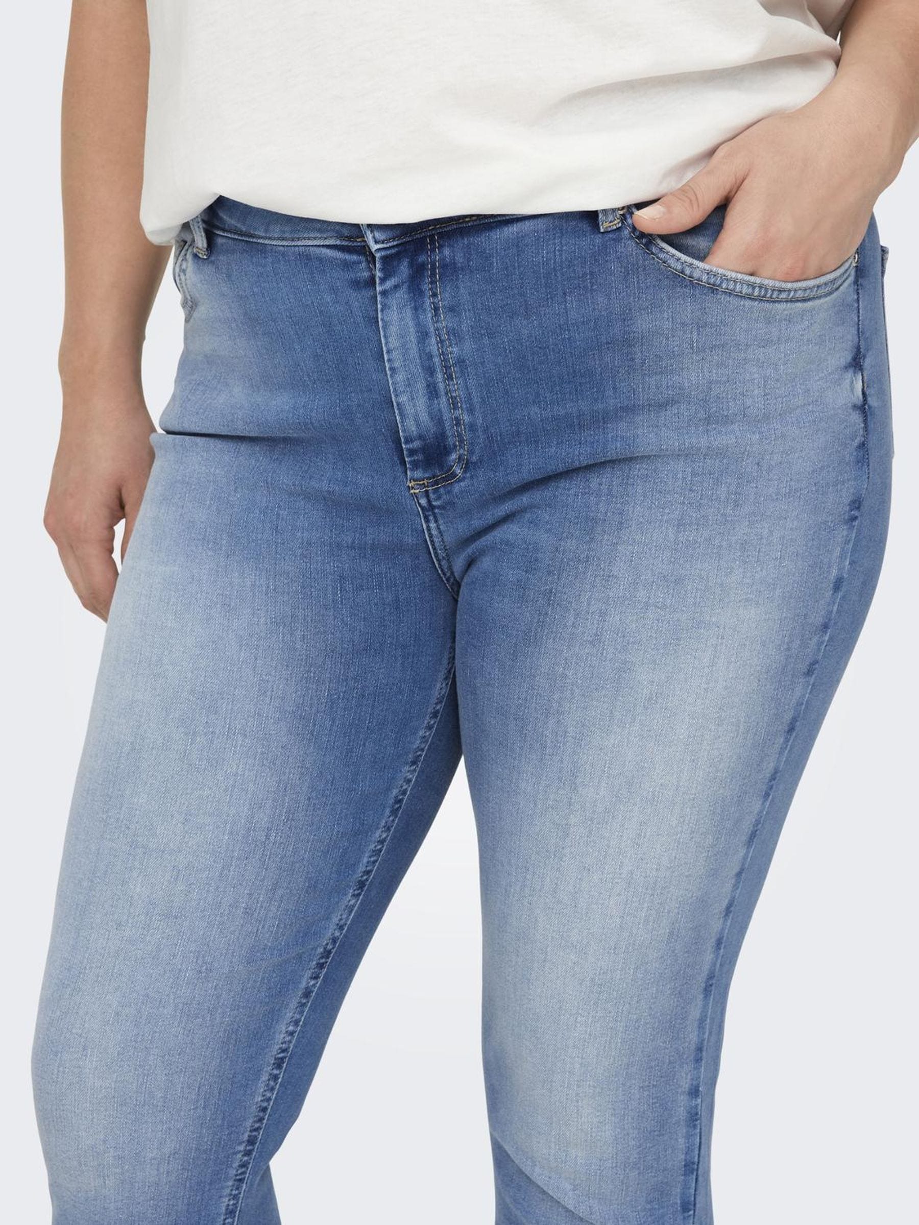 ONLY CARMAKOMA Caprijeans »CARWILLY REG CAPRI«