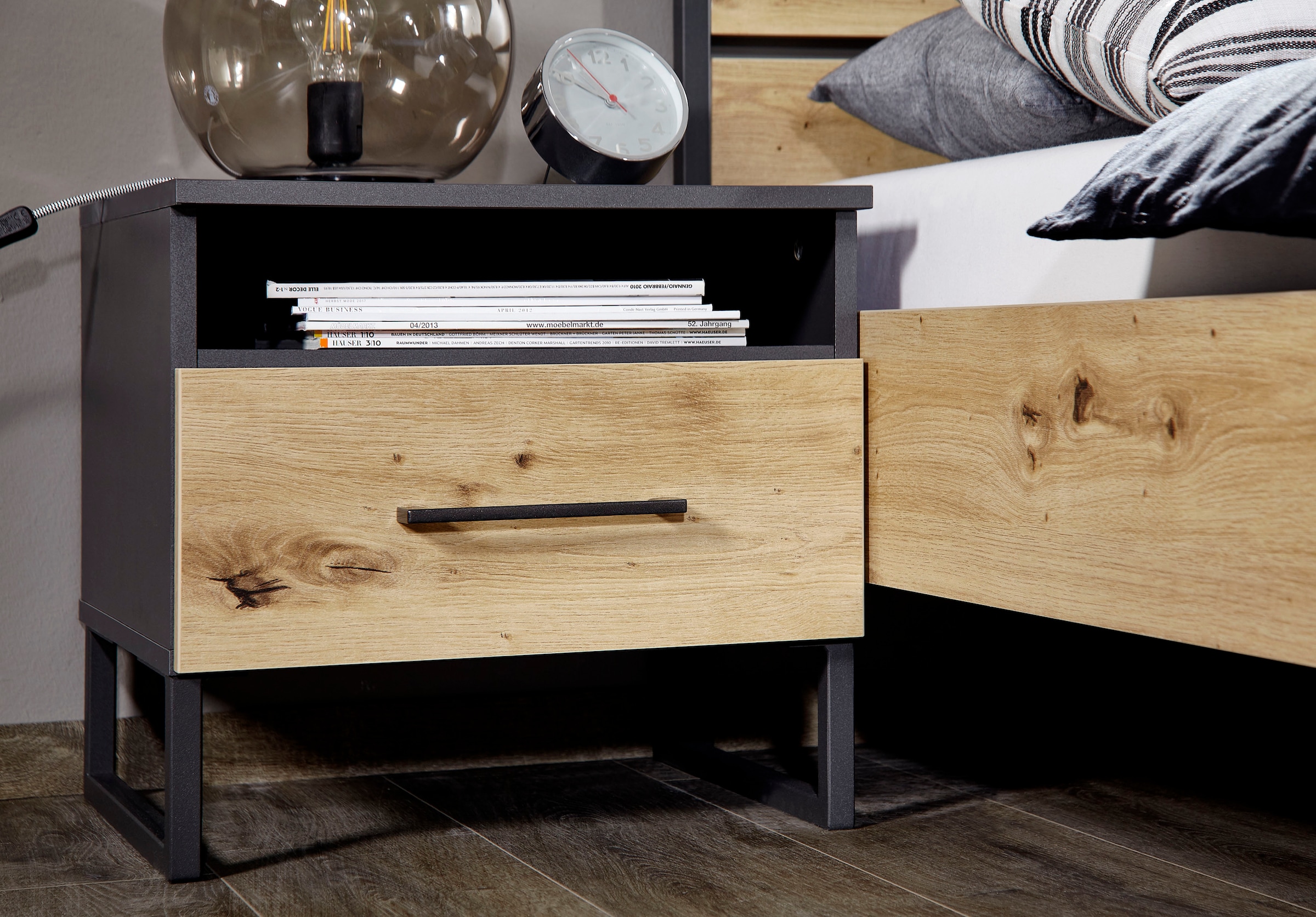 rauch Nachtkommode »Holmes«, im modernen Industrial Style