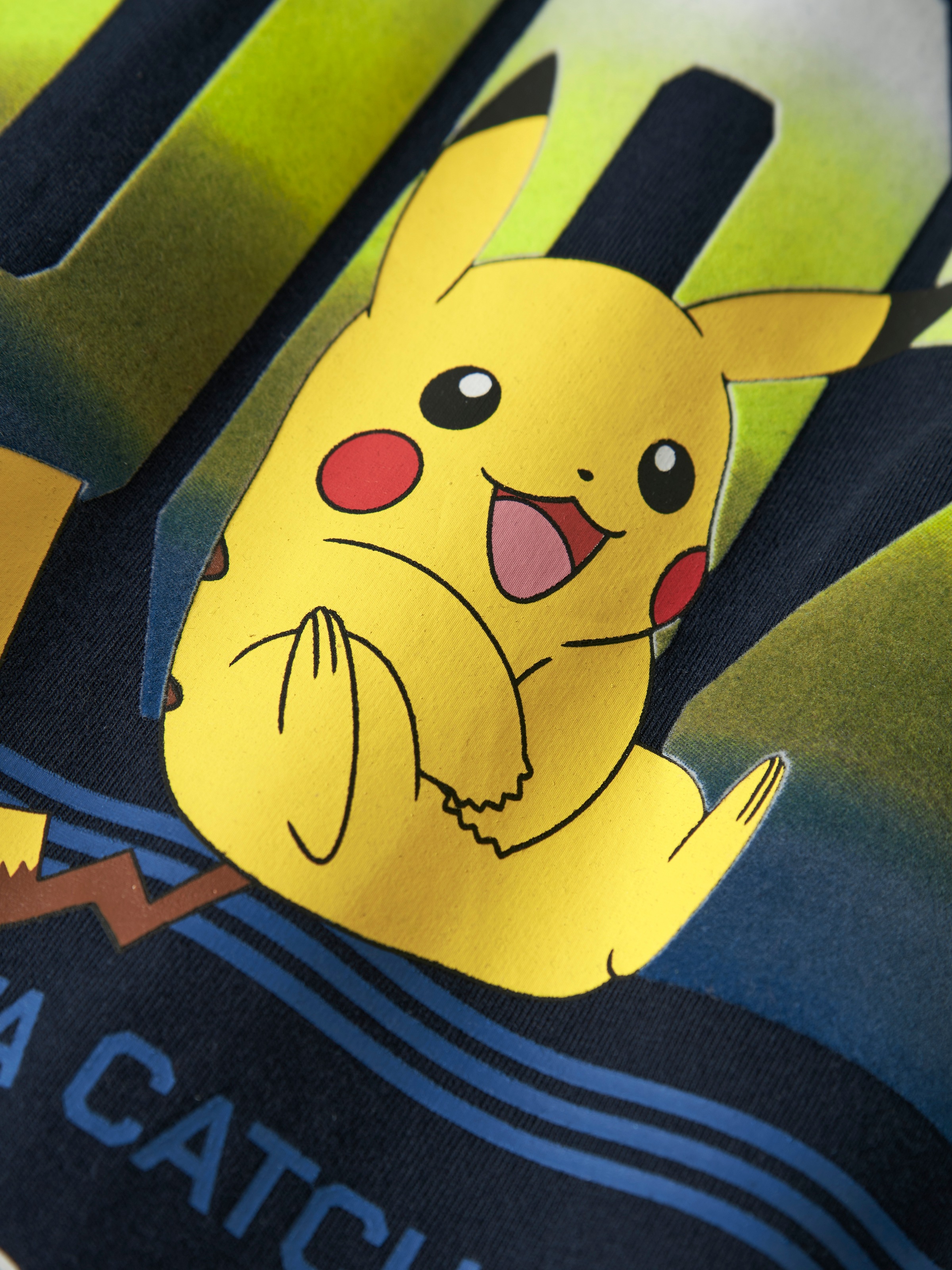 Name It T-Shirt »NKMMABR POKEMON NREG SS TOP BOX NOOS SKY« mit großem Pokémon-Frontmotiv