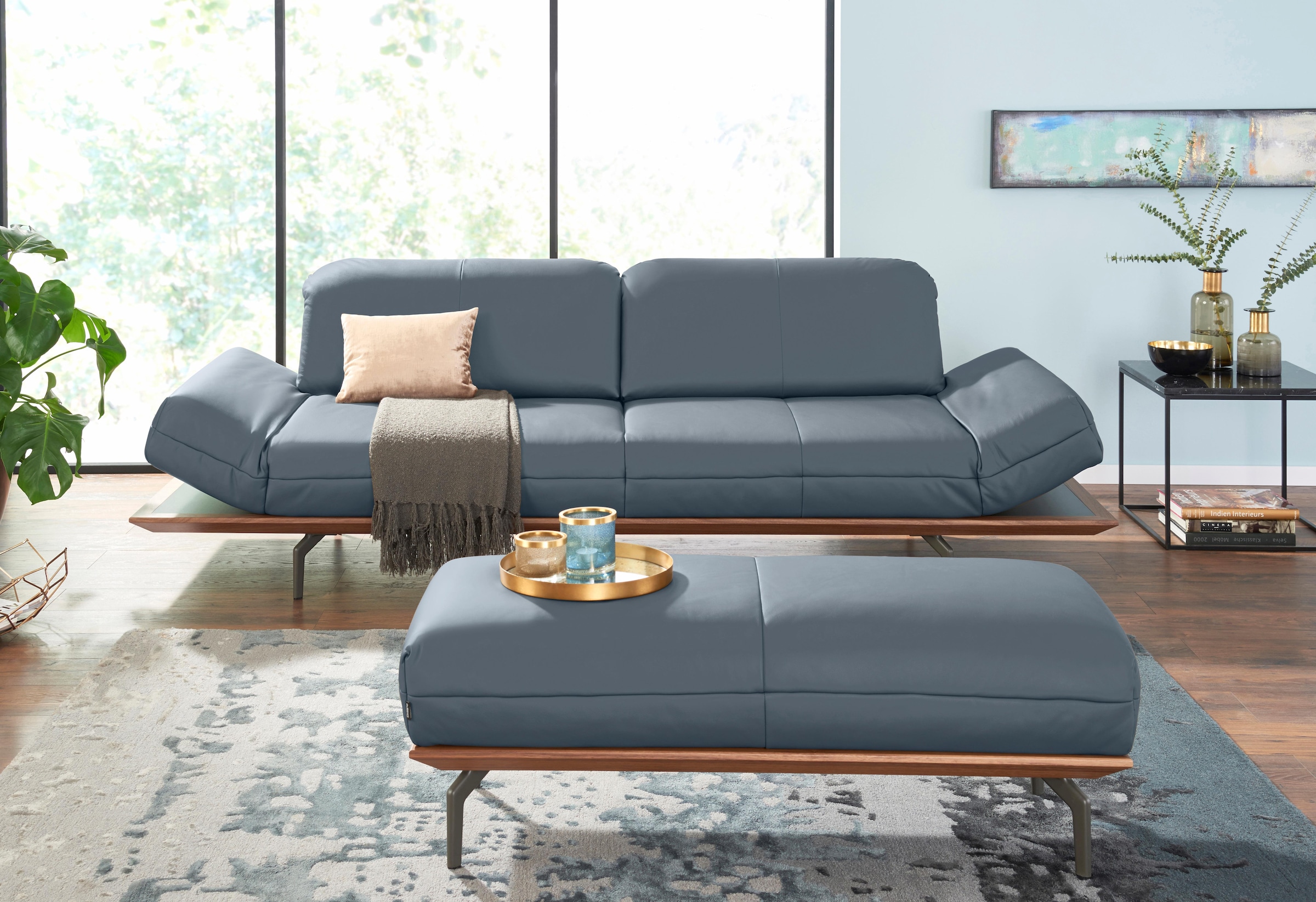 Creation BY ROLF BENZ 3-Sitzer »CR.420, Designsofa, Loungesofa«, in 2 Qualitäten, Holzrahmen in Eiche Natur oder Nußbaum, Breite 232 cm