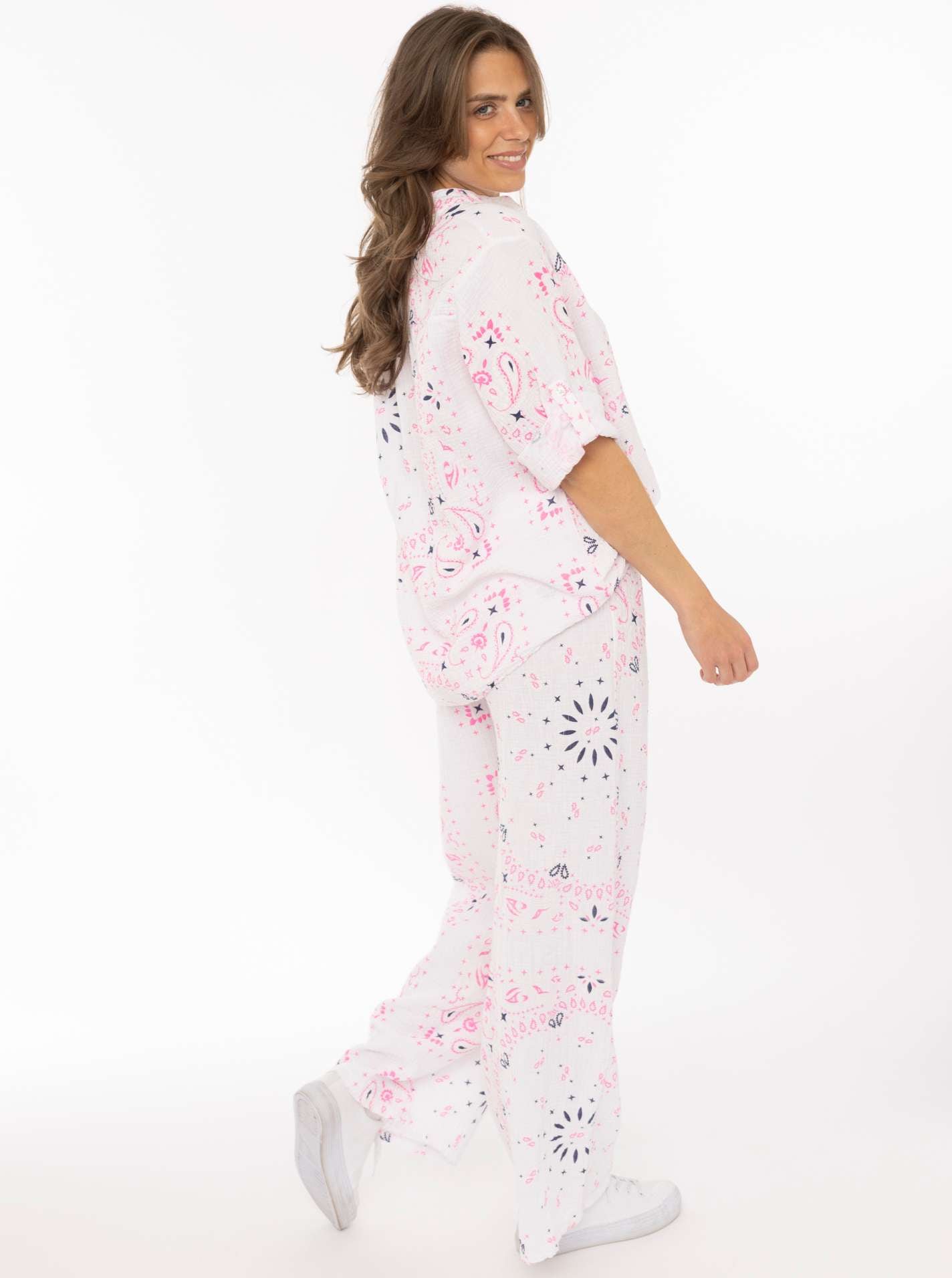 Zwillingsherz Stoffhose »"Paisley Dreams"«  Paisley Muster, elastischer Bund mit Kordel, Musselin