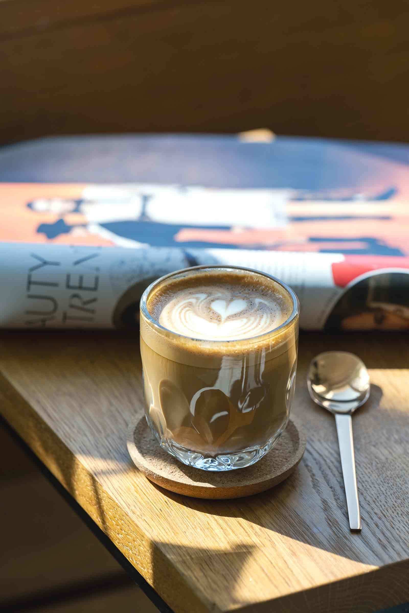 LEONARDO Latte-Macchiato-Glas »Kaffeegläser (3) Gocce 220 ml 6er Set transparent«