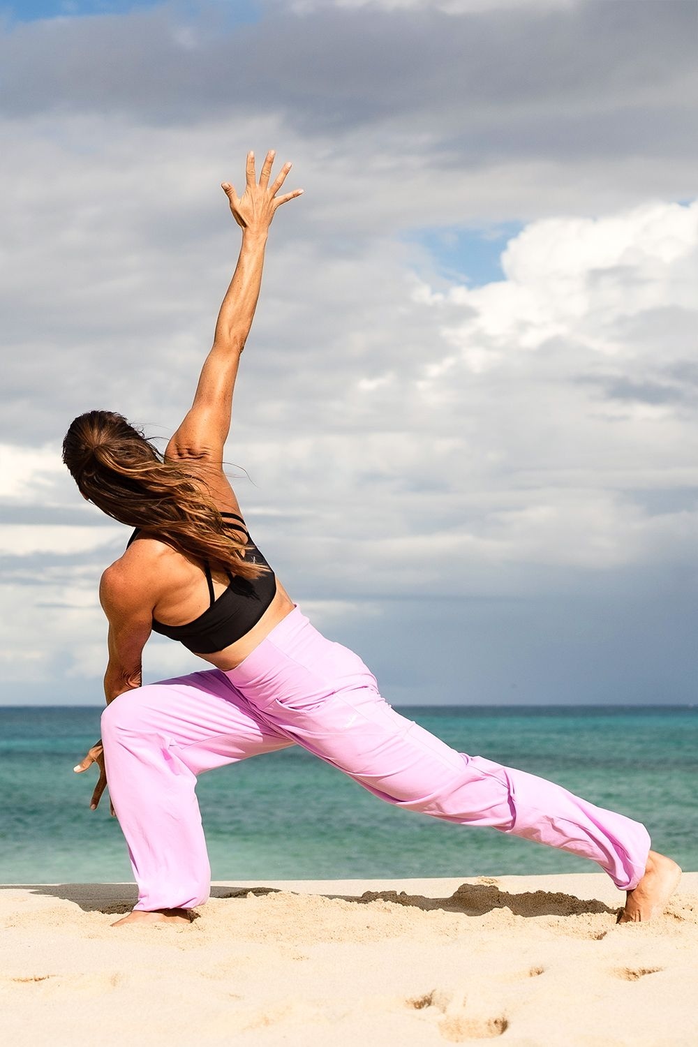 Winshape Sporthose »Functional Light and Comfort Wide Leg Pants CUL102LC«, mit Gummizug