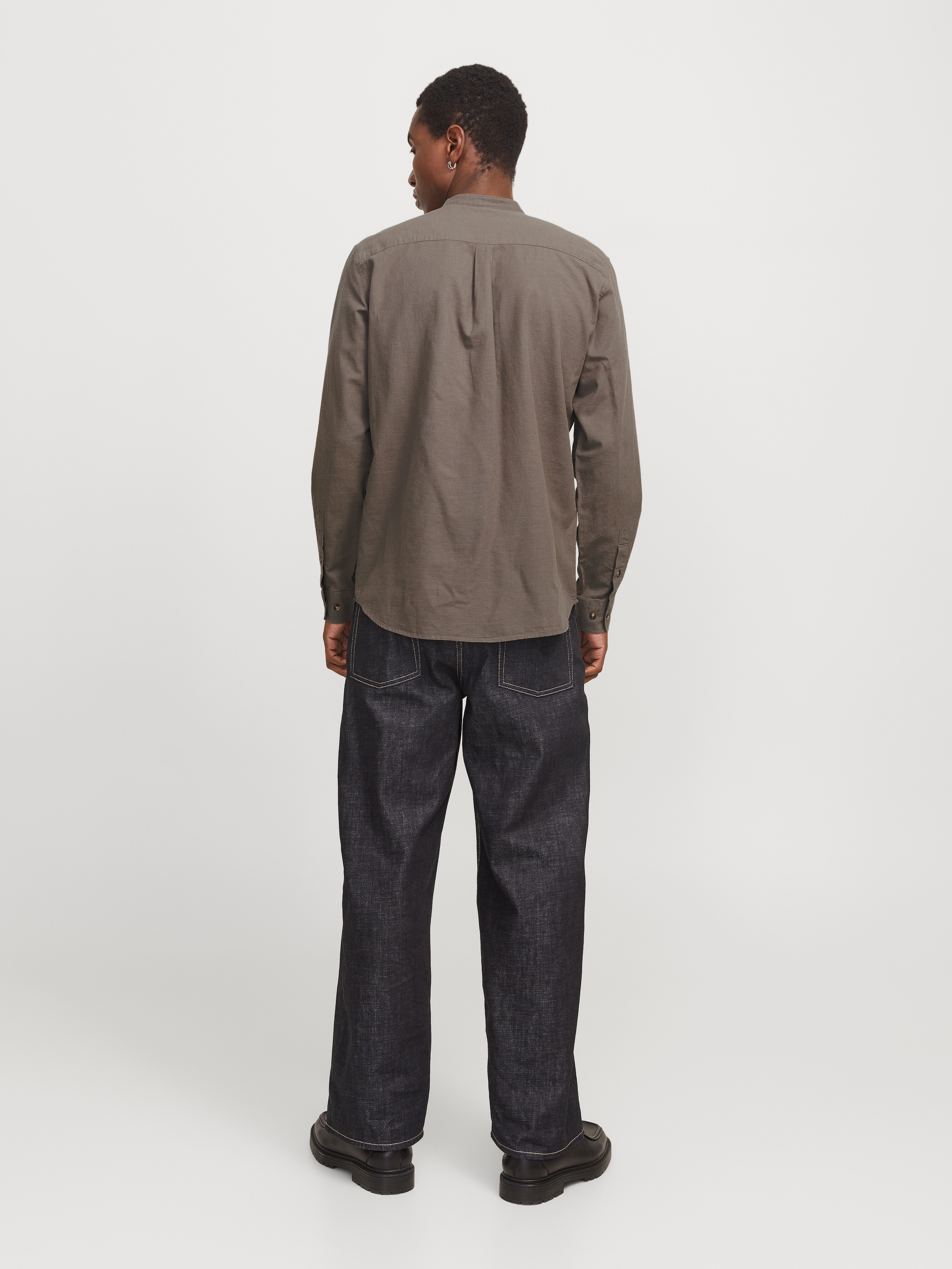 Jack & Jones Langarmhemd »JJESUMMER BAND SHIRT LS SN«, mit Bandkragen