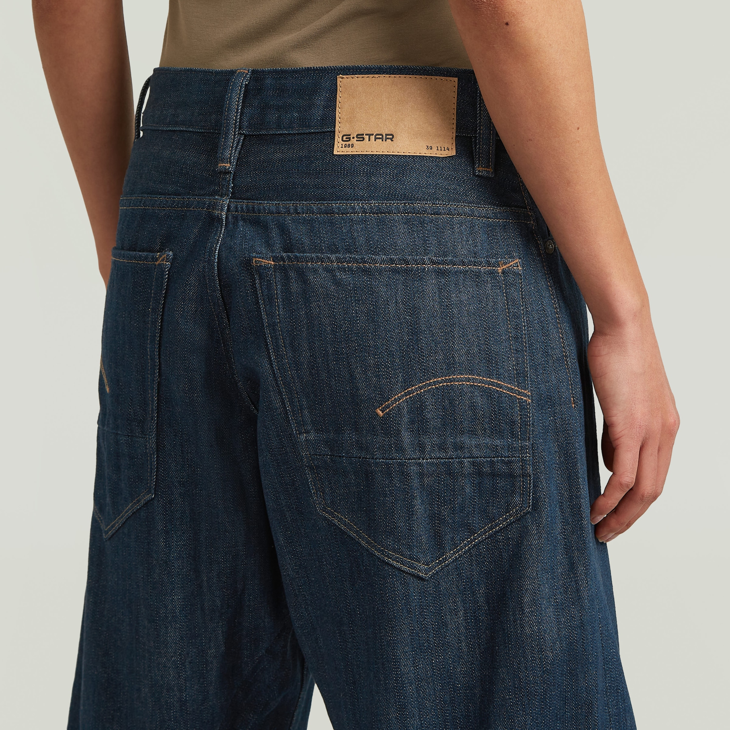 G-STAR Loose-fit-Jeans »G-Star Arc 3D Loose Wmn« mit spezieller Schnittführung, Baumwoll-Denim