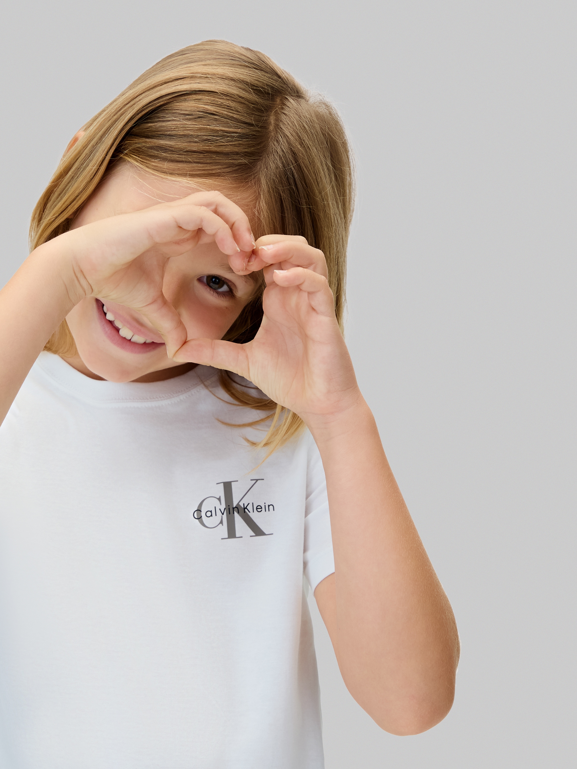 Calvin Klein Jeans T-Shirt für Kinder bis 16 Jahre, regular fit, Rundhalsausschnitt