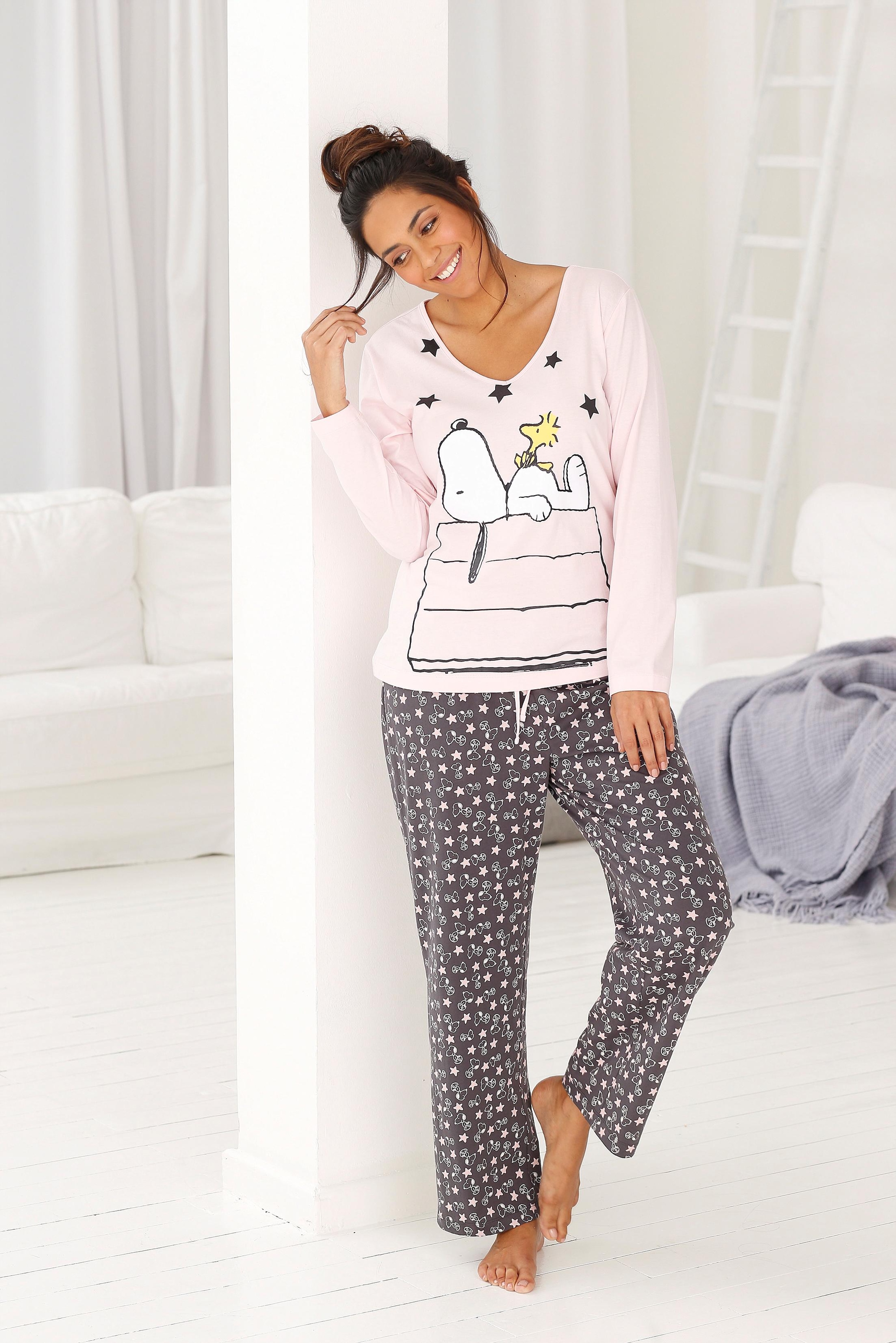 Peanuts Pyjama, (2 tlg., Snoopy-Design niedlichen ♕ Form im bei in langer Stück), 1