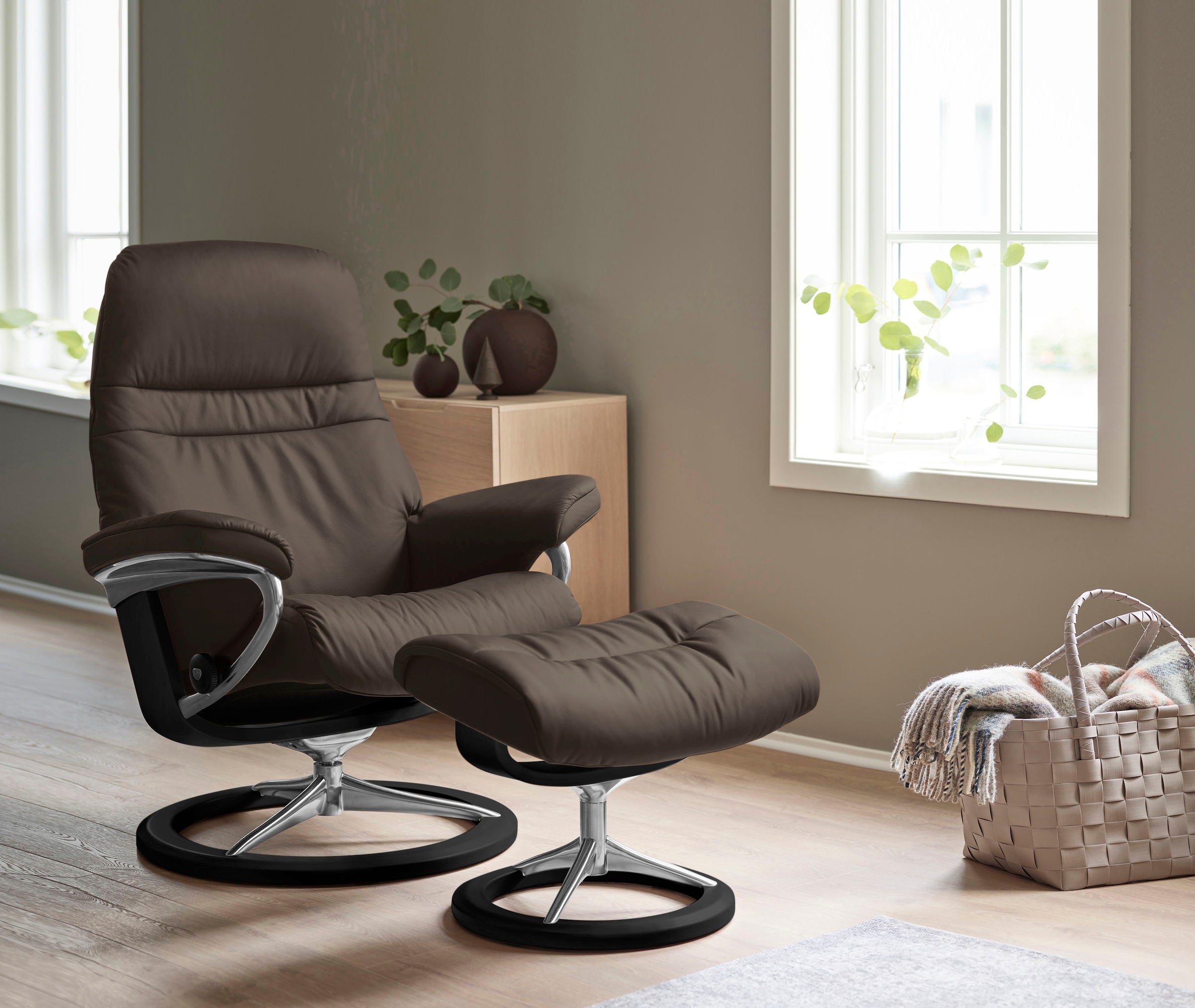 Stressless® Relaxsessel »Sunrise« mit Signature Base, Größe M, Gestell Schwarz, in 2 Lederqualitäten lieferbar