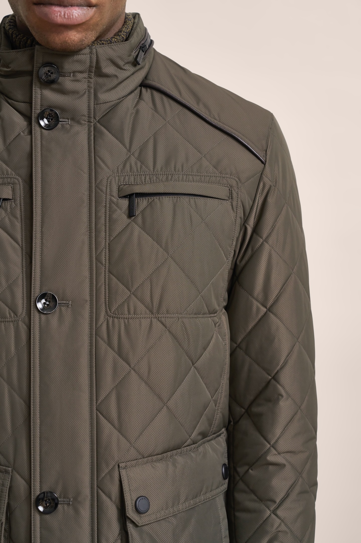 bugatti Kurzjacke »wasserabweisend« ohne Kapuze für das ganze Jahr geeignet