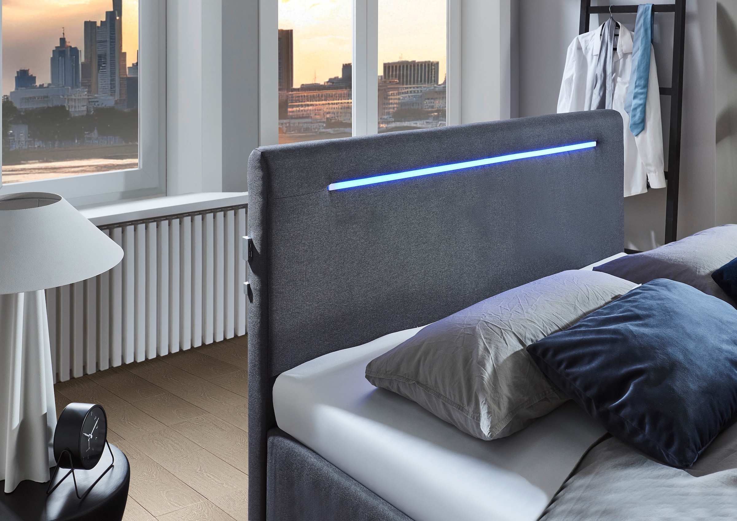 meise.möbel Polsterbett »Las Vegas III mit LED-Beleuchtung und USB-Anschluss«, erhältlich in den Breiten 140 & 180cm