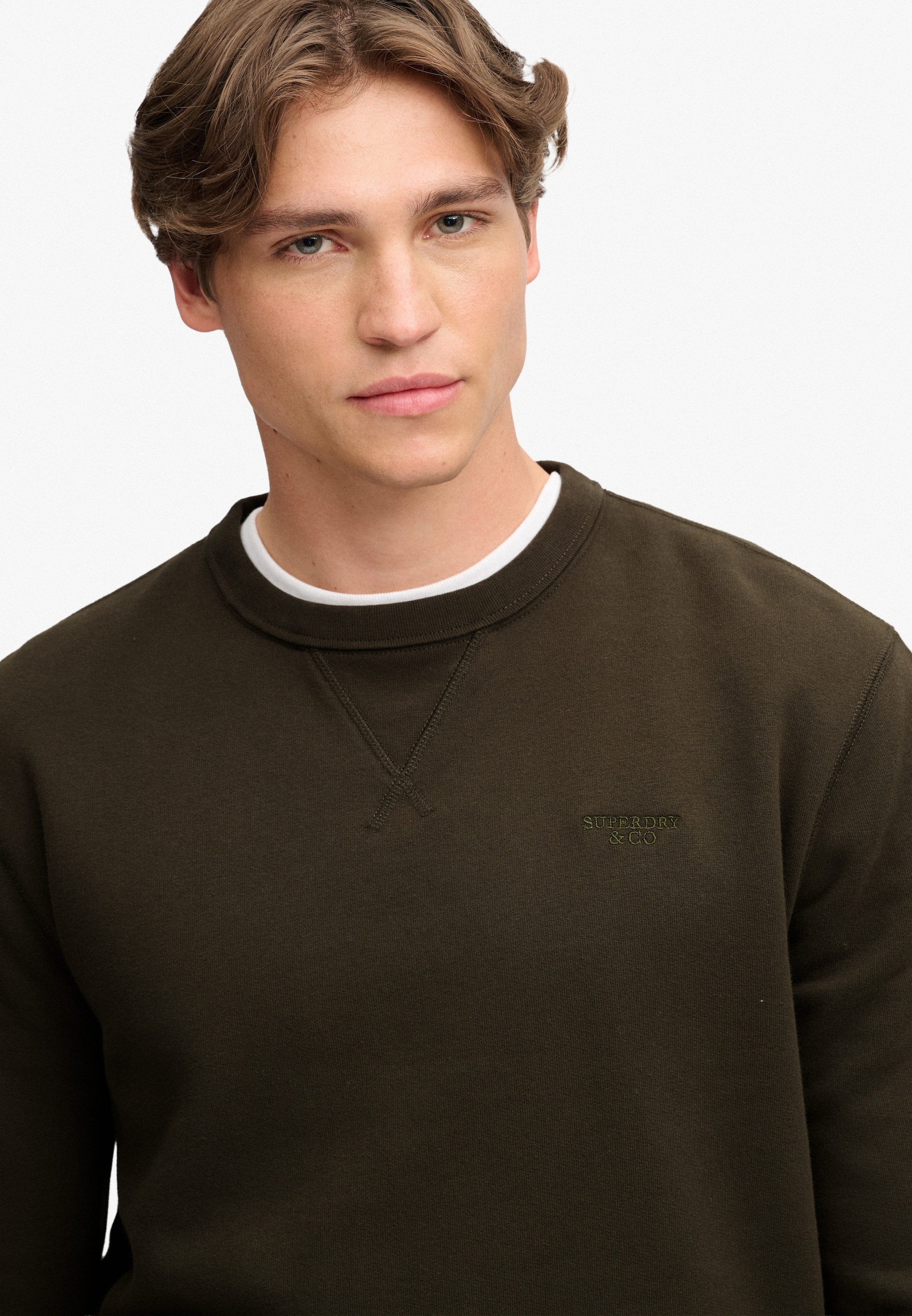 Superdry Sweatshirt »ESSENTIAL STACKED LOGO CREW«, Baumwollmischung
