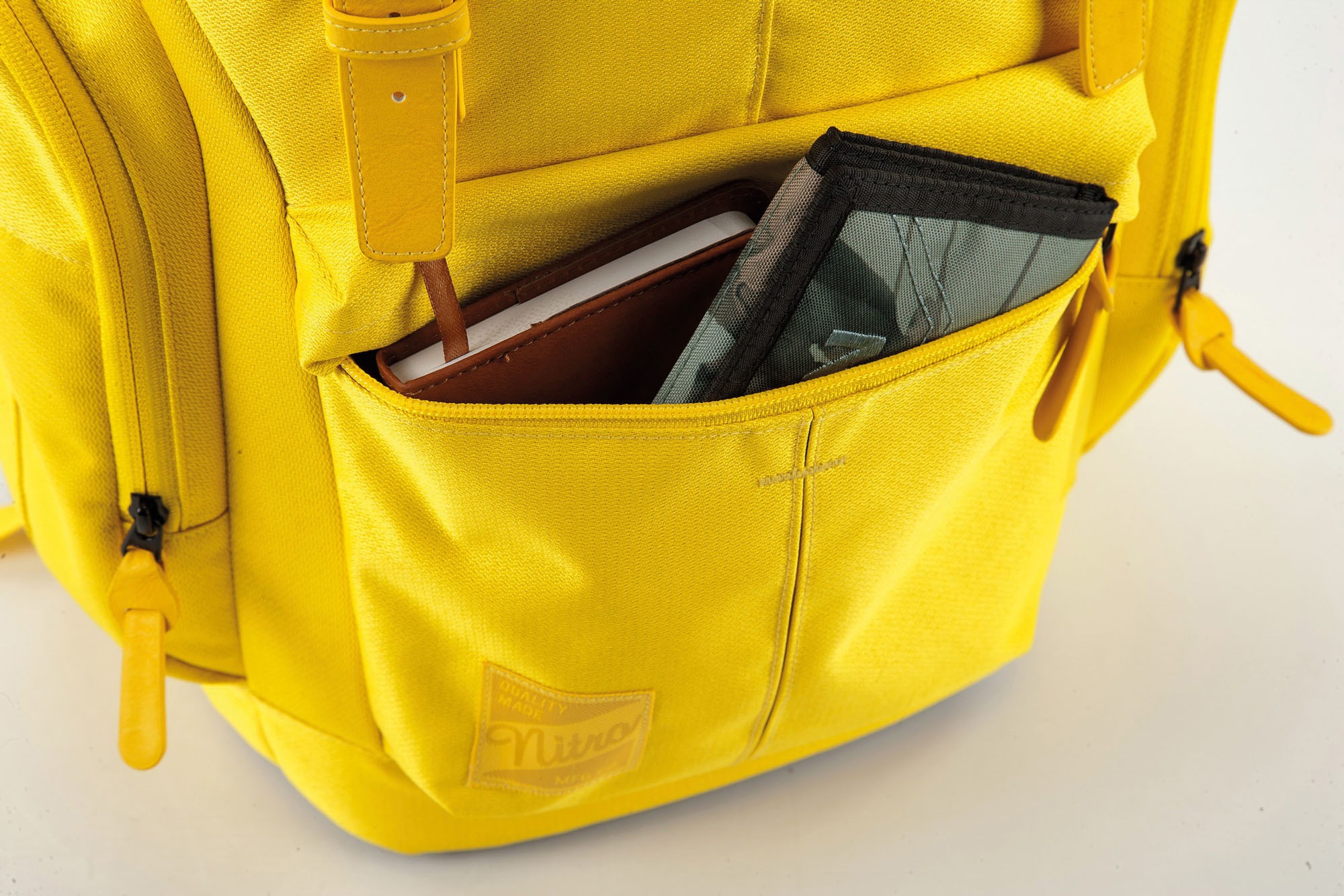 NITRO Freizeitrucksack »Daypacker«, mit Laptopfach, Schulrucksack, Wanderrucksack oder Streetpack