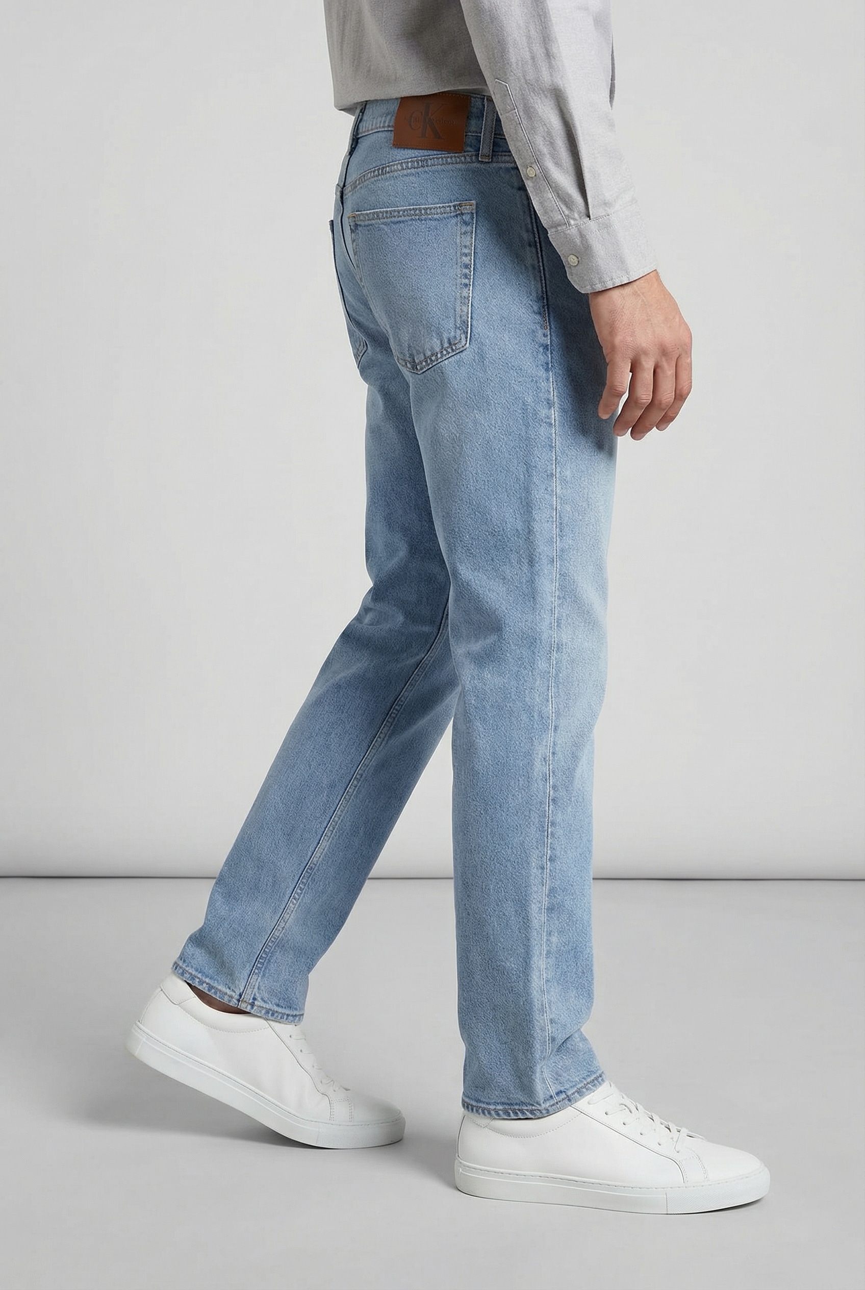 Calvin Klein Jeans Gerade Jeans »STANDARD STRAIGHT« Regular fit mit gerader Beinform