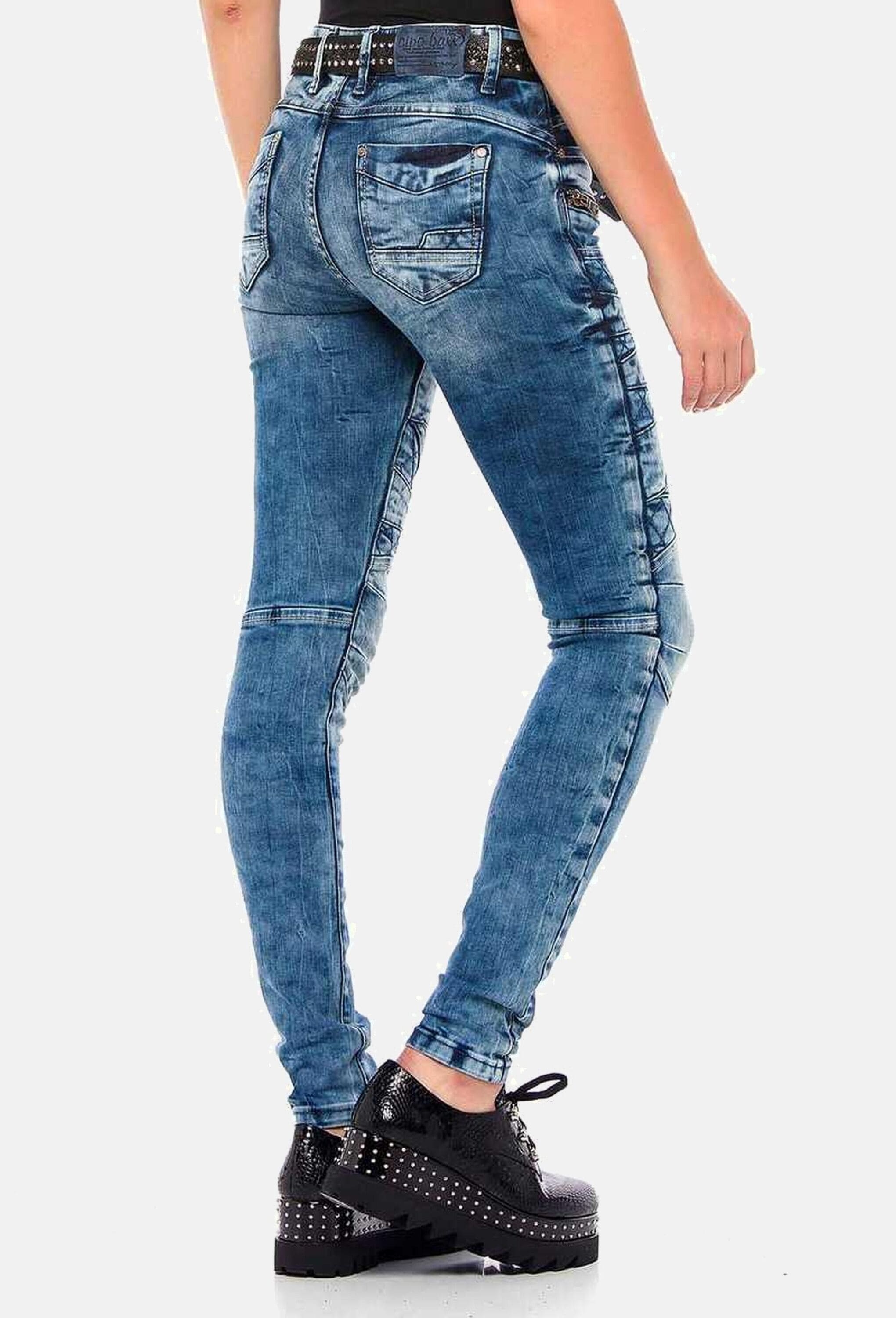 Cipo & Baxx Slim-fit-Jeans »Cipo & Baxx Jeans« mit coolen Stickelementen, WD381