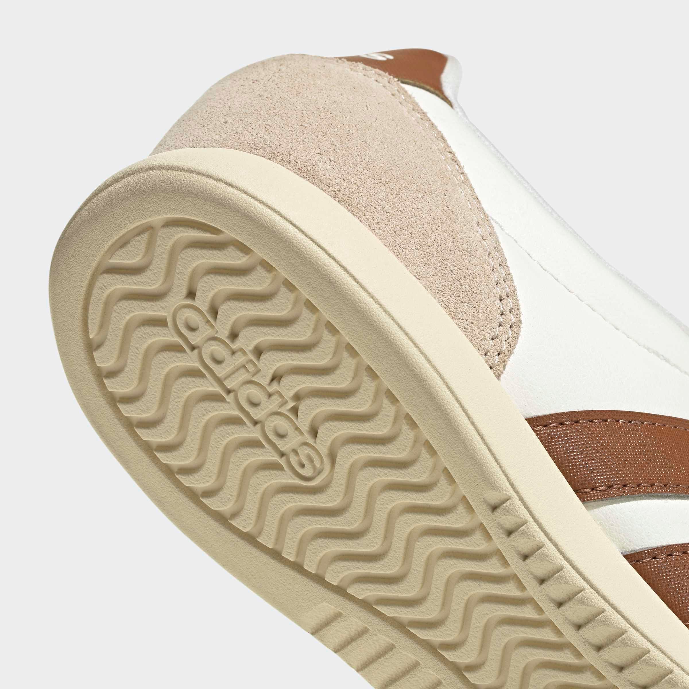 adidas Sportswear Sneaker »BARREDA LO«