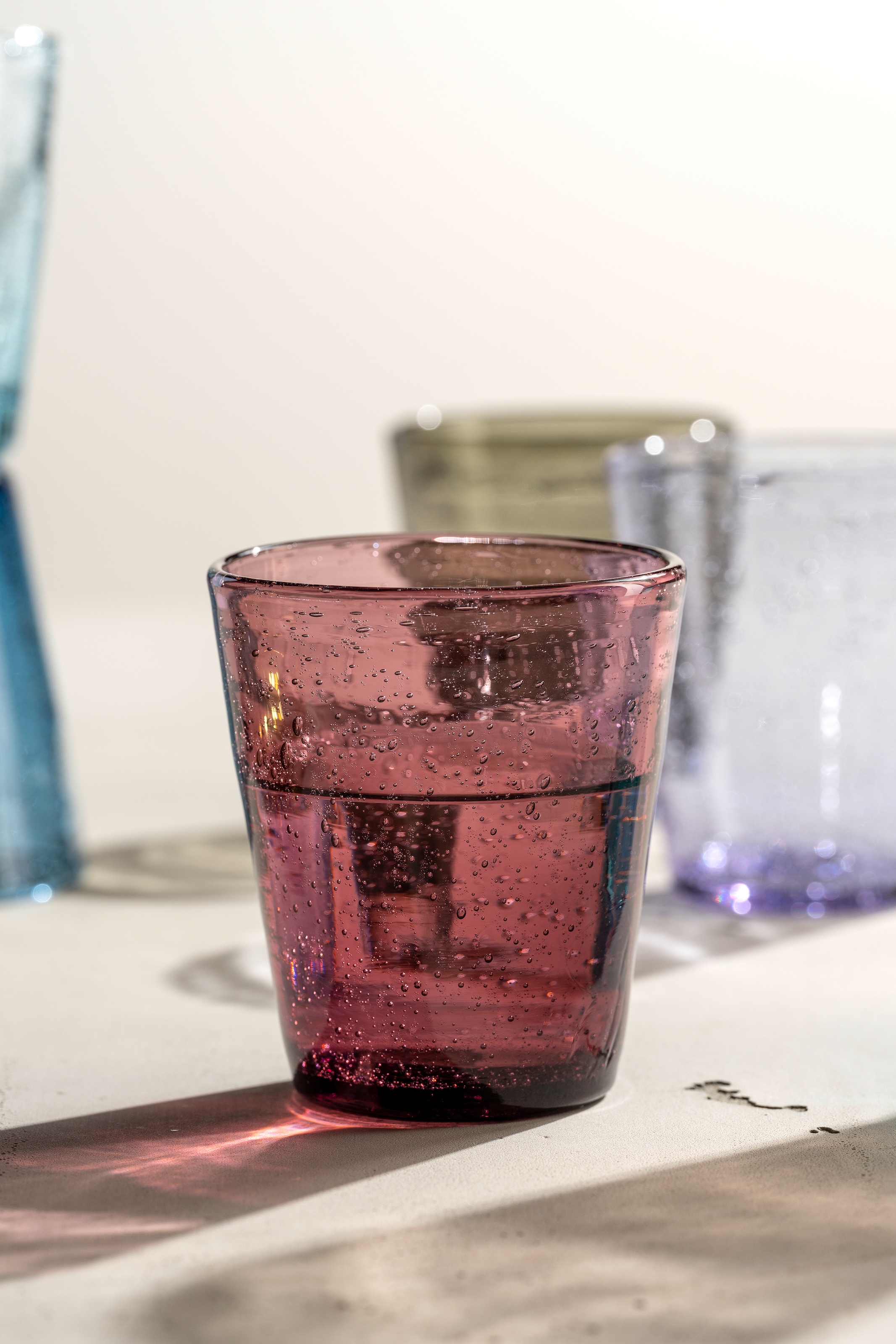 LEONARDO Gläser-Set »Trinkglas BURANO, 330 ml, 4er-Set« aus mundgeblasenem Schaumglas