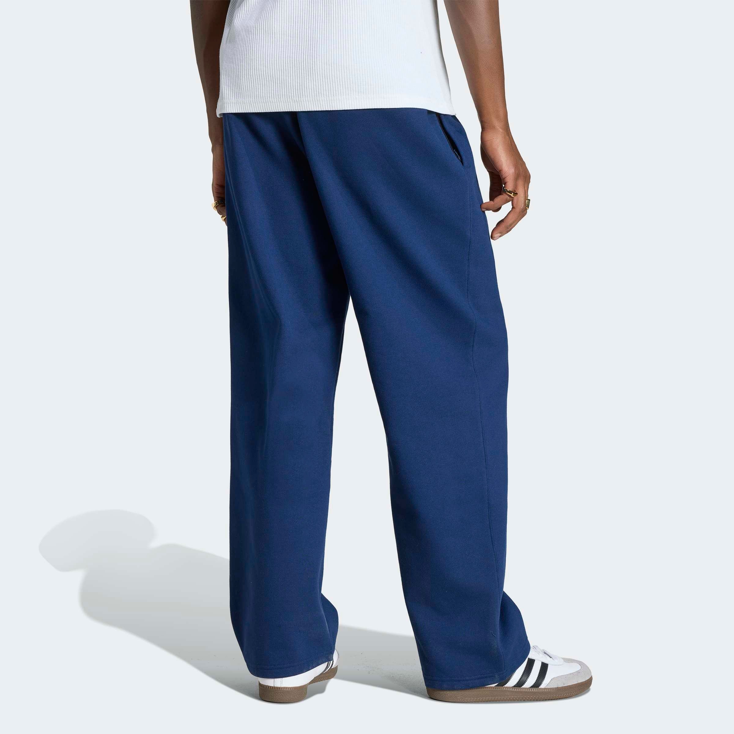 adidas Originals Sporthose »TREFOIL ESSENTIALS, OFFENER SAUM«  sportlicher Stil, normal-weite Passform, ohne Verschluss