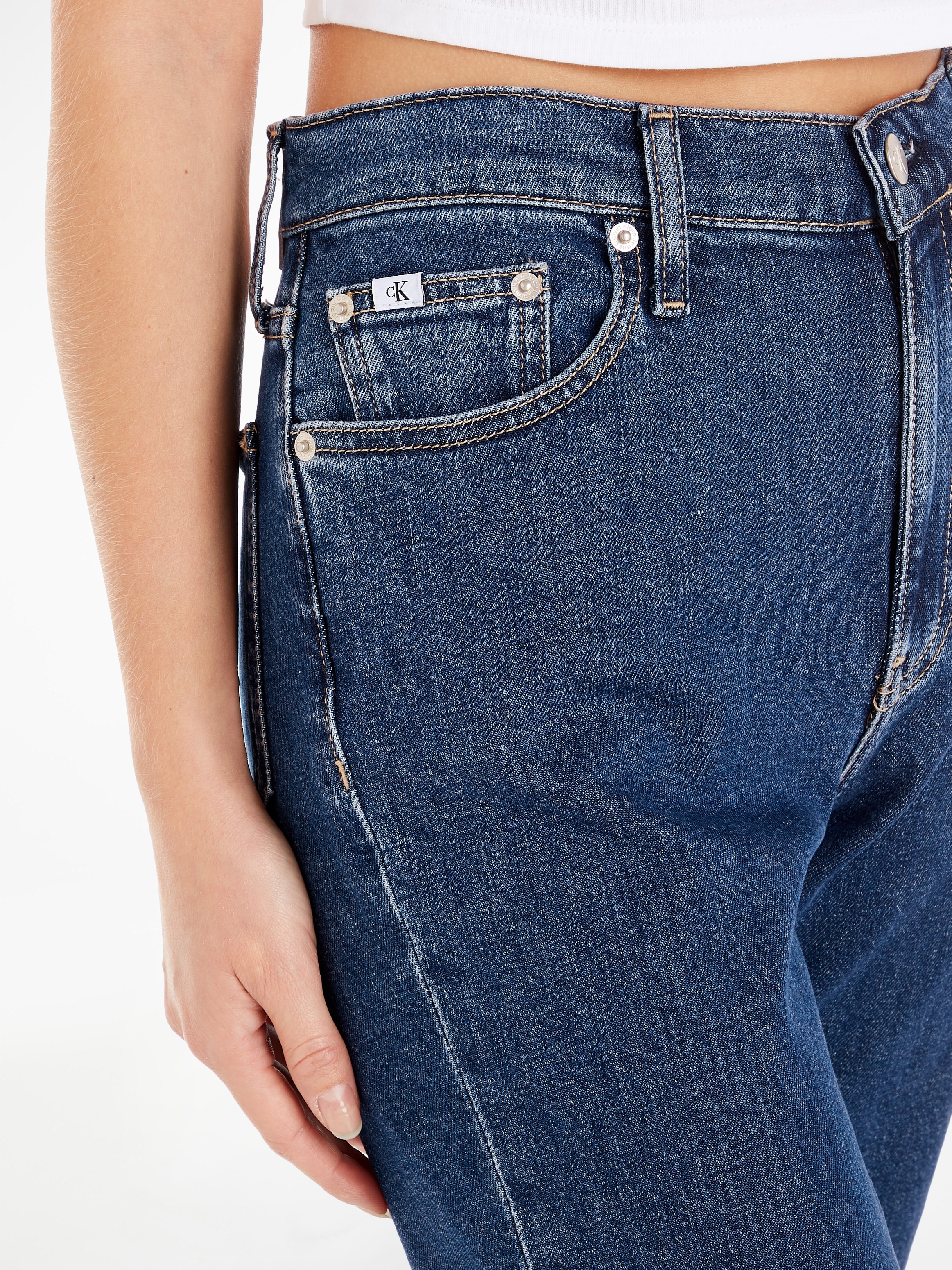 Calvin Klein Jeans Mom-Jeans »MOM JEAN«, 5-Pocket-Form
