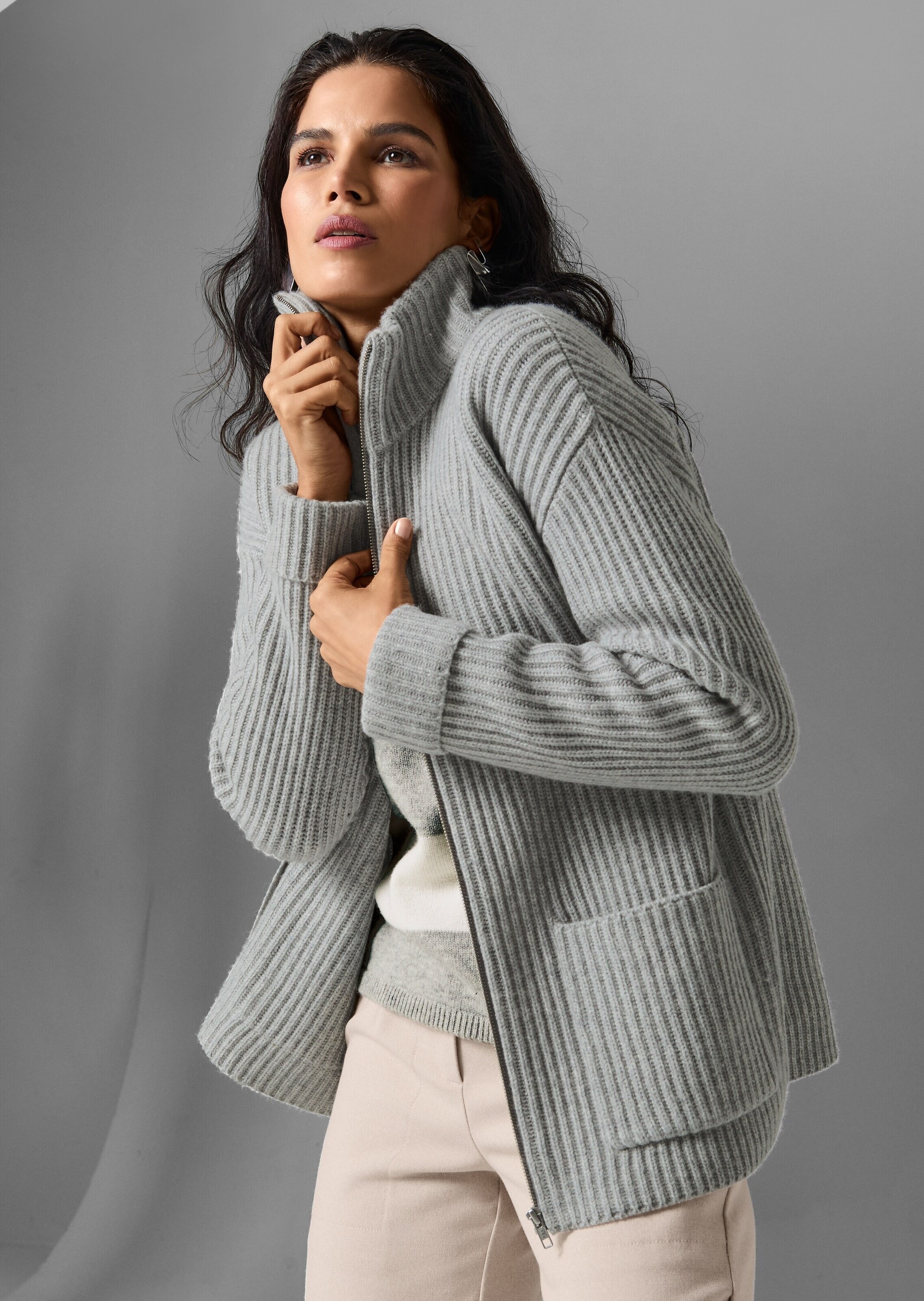 MADELEINE Strickjacke »Cardigan Weiche Wolljacke mit Reißverschluss« Grobstrick