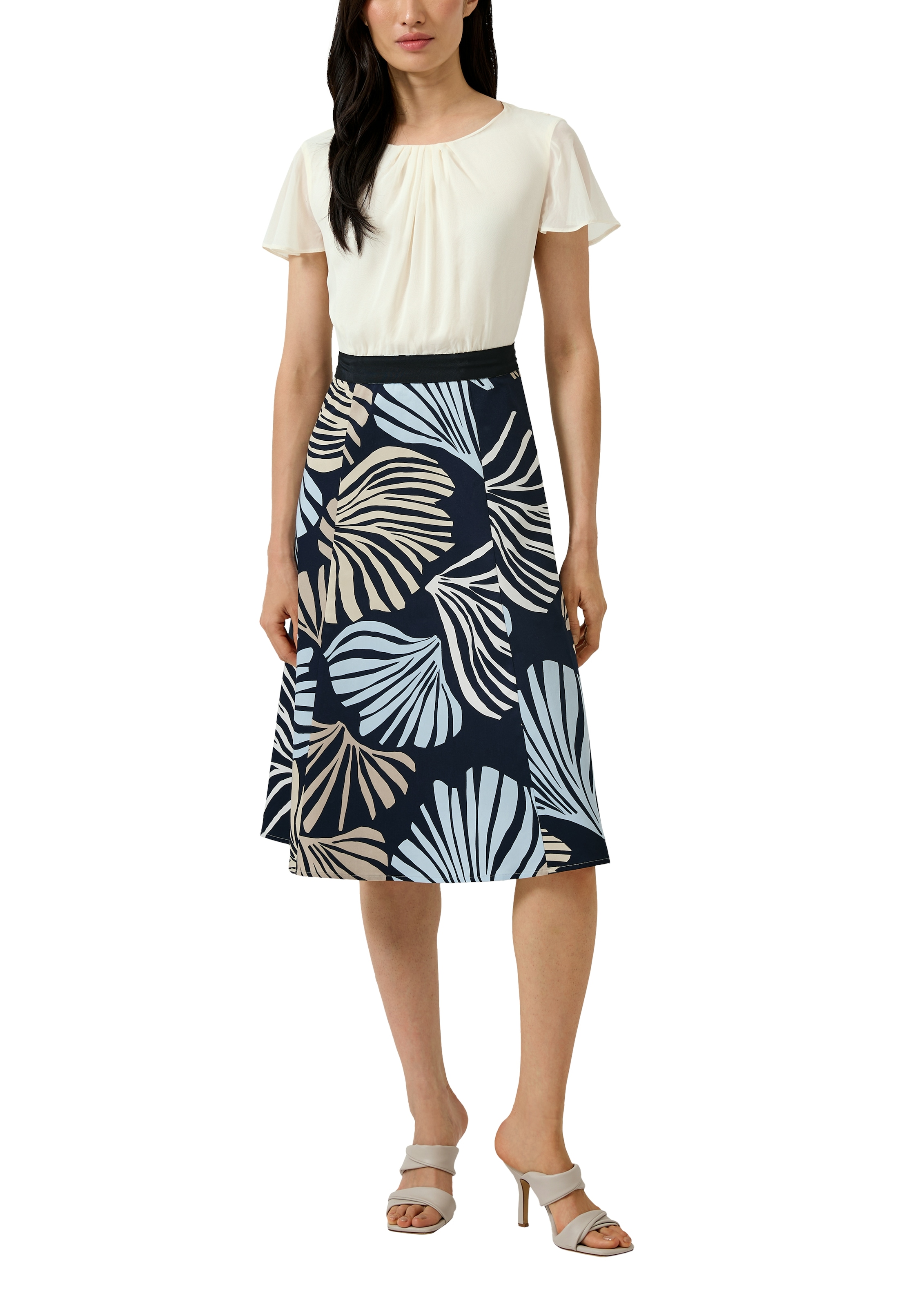 s.Oliver BLACK LABEL Midikleid Eingrifftaschen im Fabricmix und mit floralem Muster